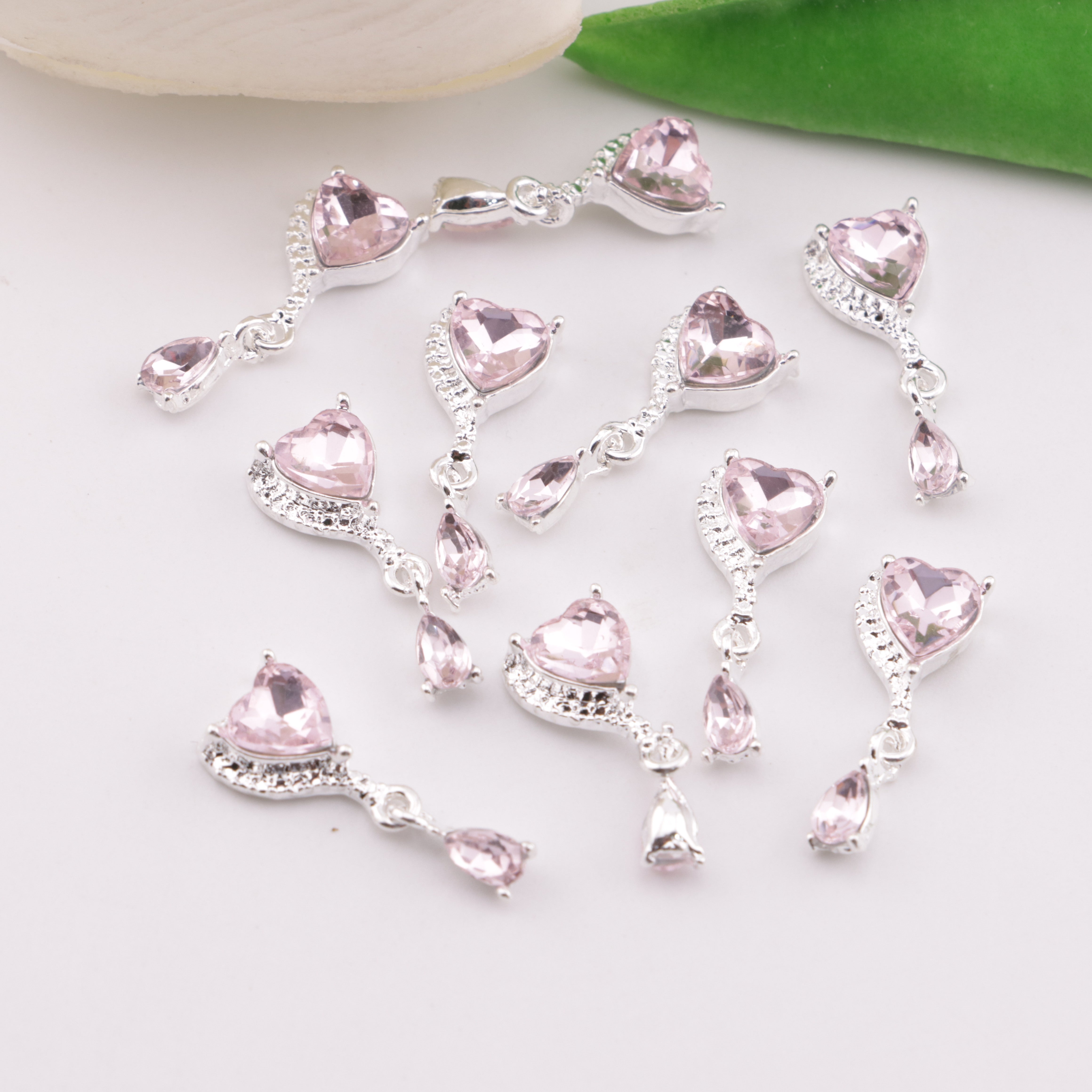 FS6158- 21×8mm Heart Water Drop Nails Charm Heart - Shaped Water Drop Pendant Nail Stickers