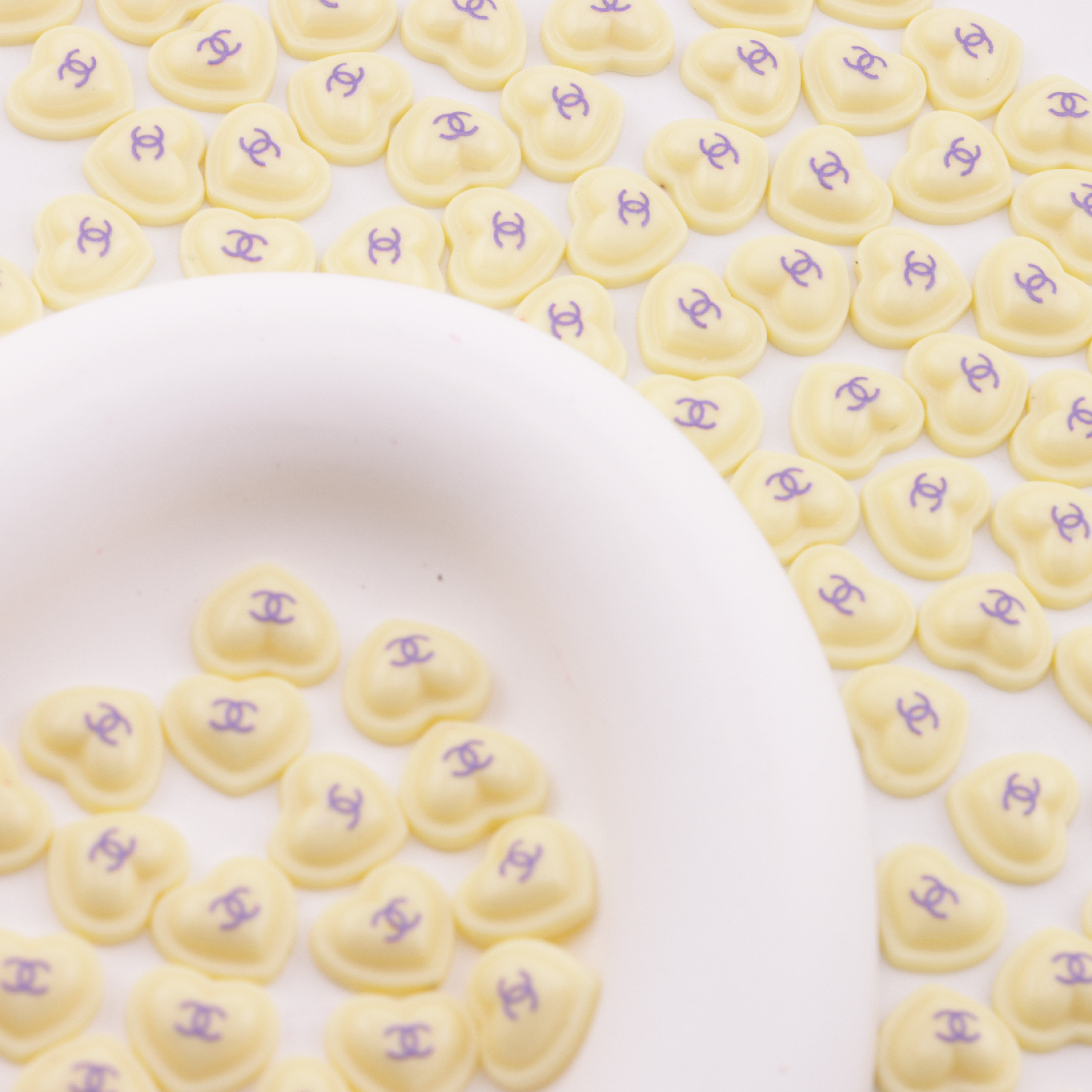 FS4967- 10*11Mm Cc Resin Patches Zoe's DIY Shop