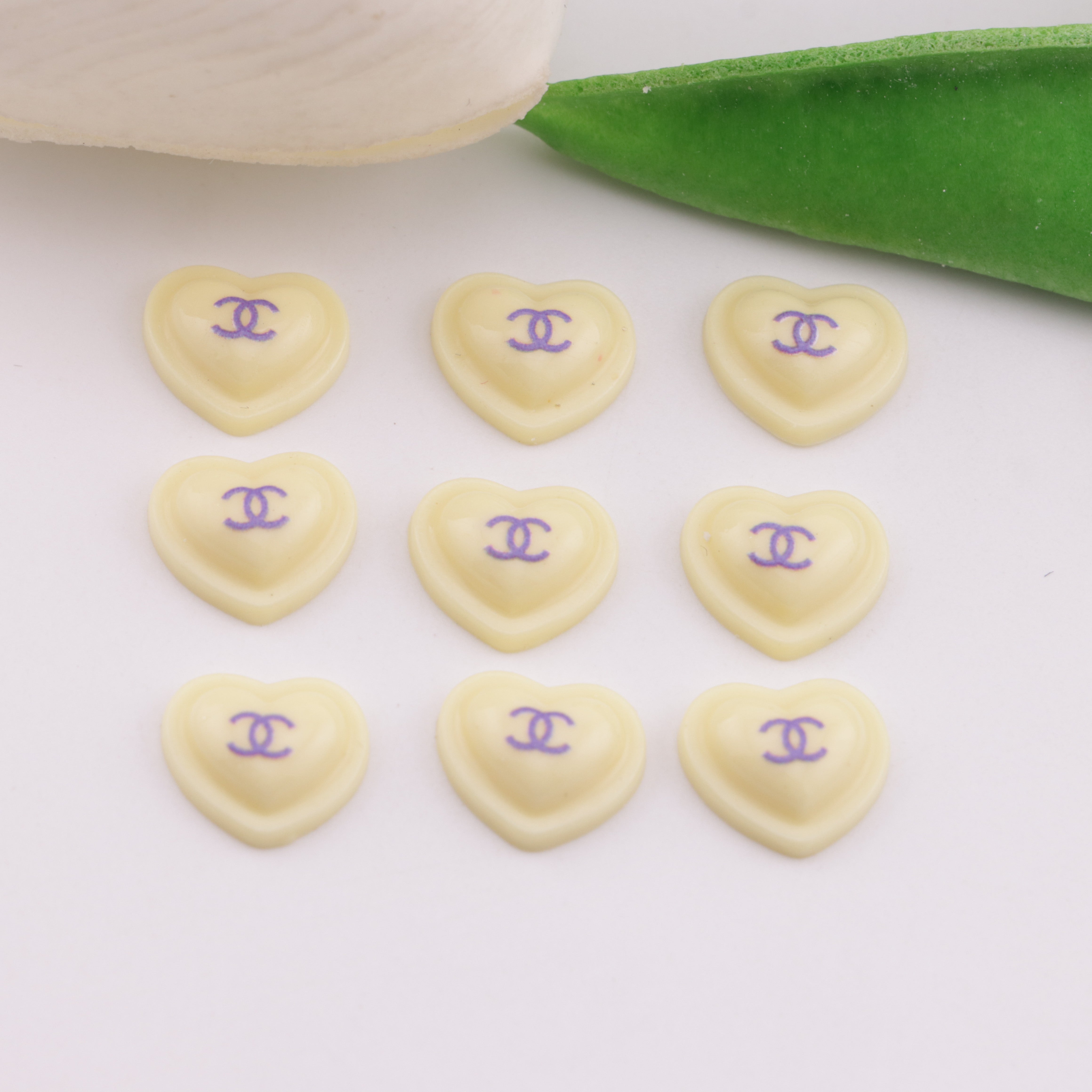 FS4967- 10*11Mm Cc Resin Patches Zoe's DIY Shop