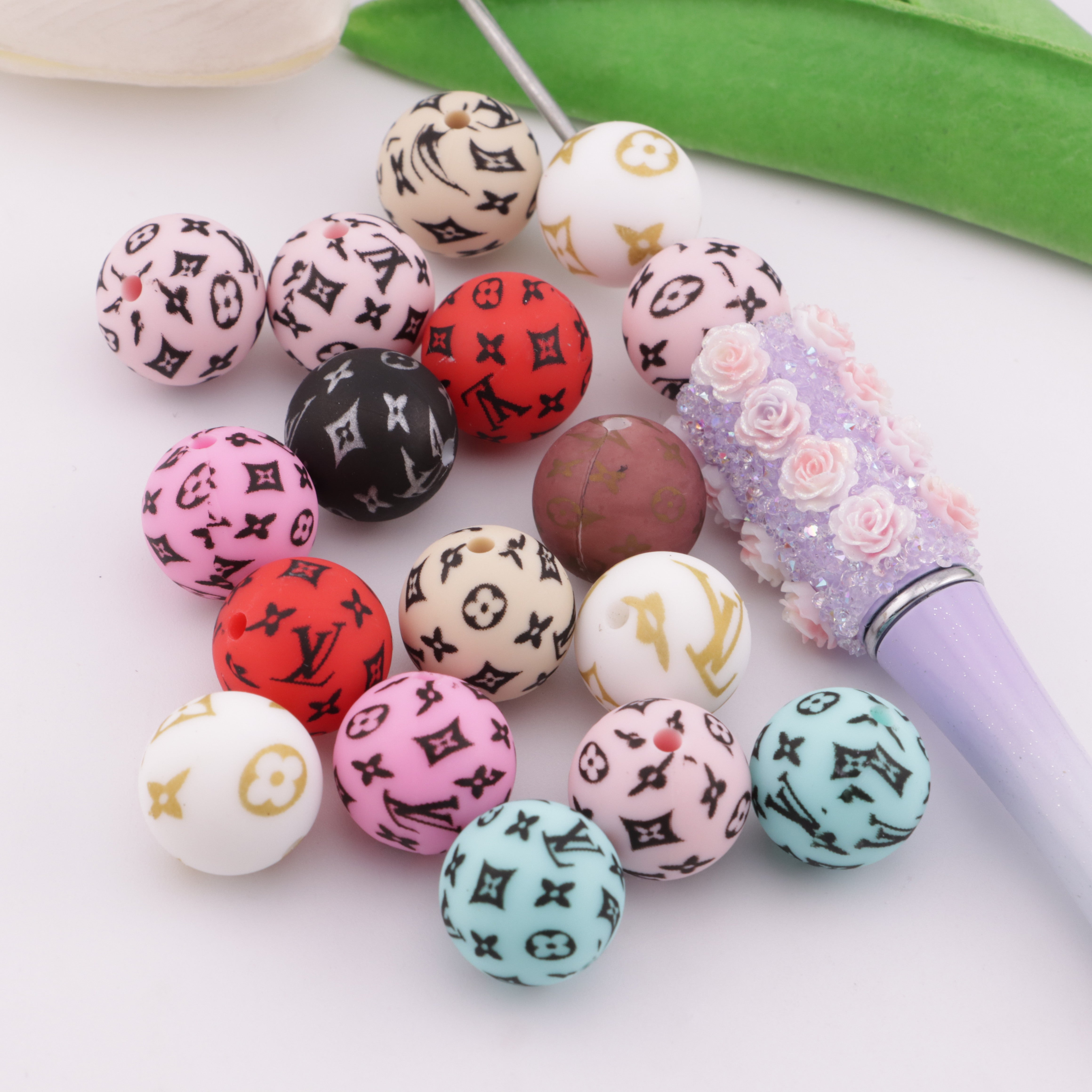 FS0767- 15MM LV Silicone Beads Zoe's DIY Shop