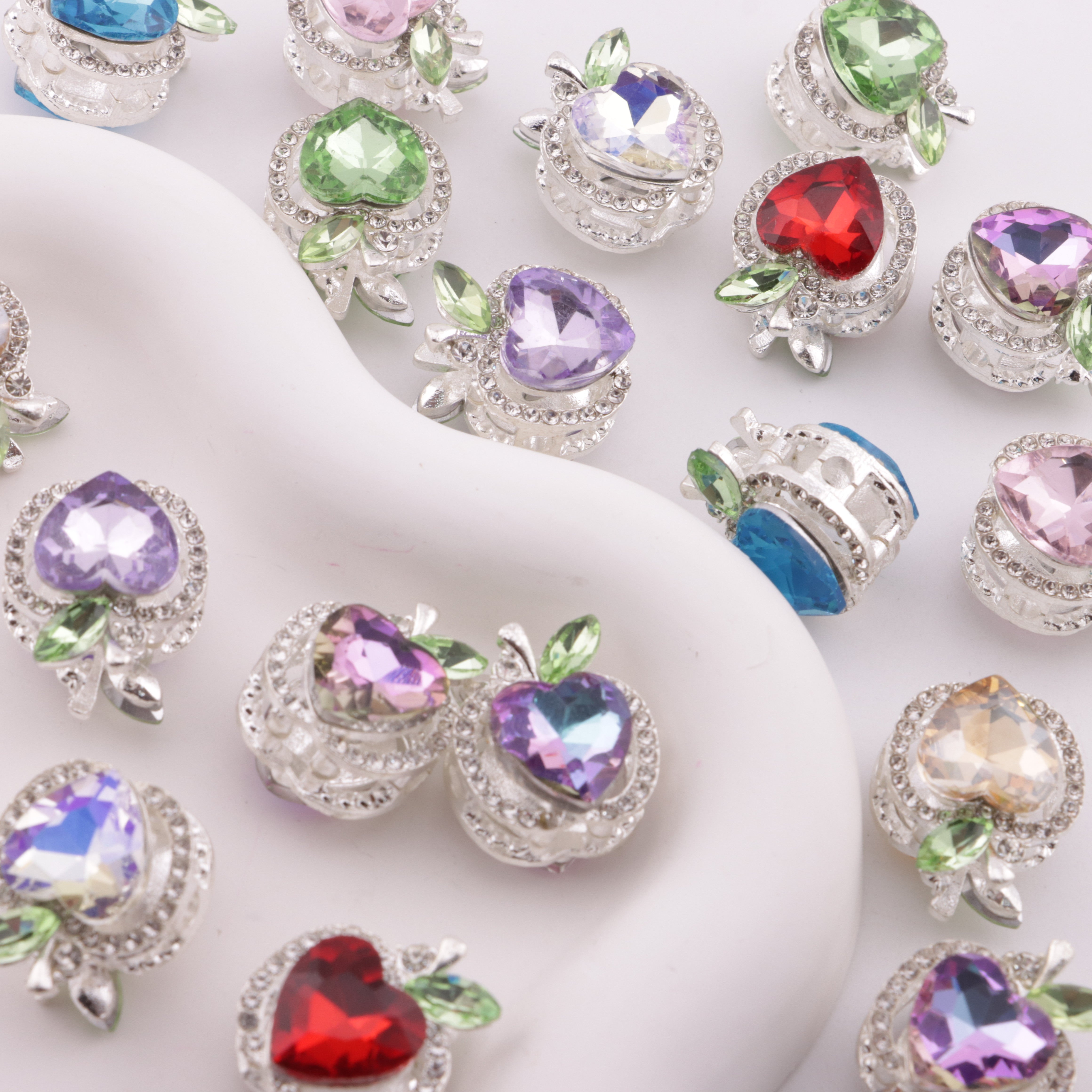 FS6305- About 17*16*19mm Crystal Apple 8 Hole Beads Fit For Beadable Pens