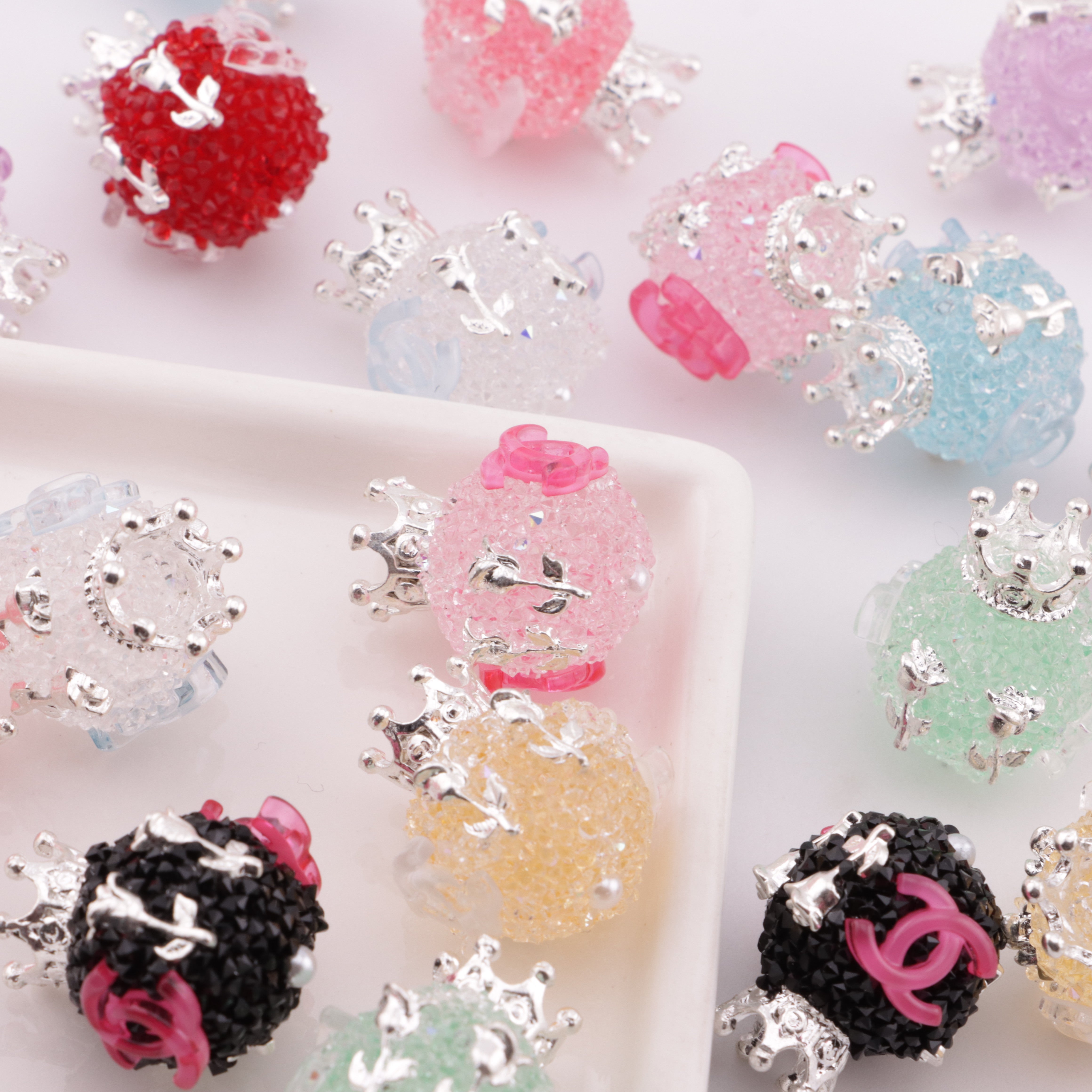 FS6303- Rose Crown CC Sugar Beads Zoe's DIY Shop