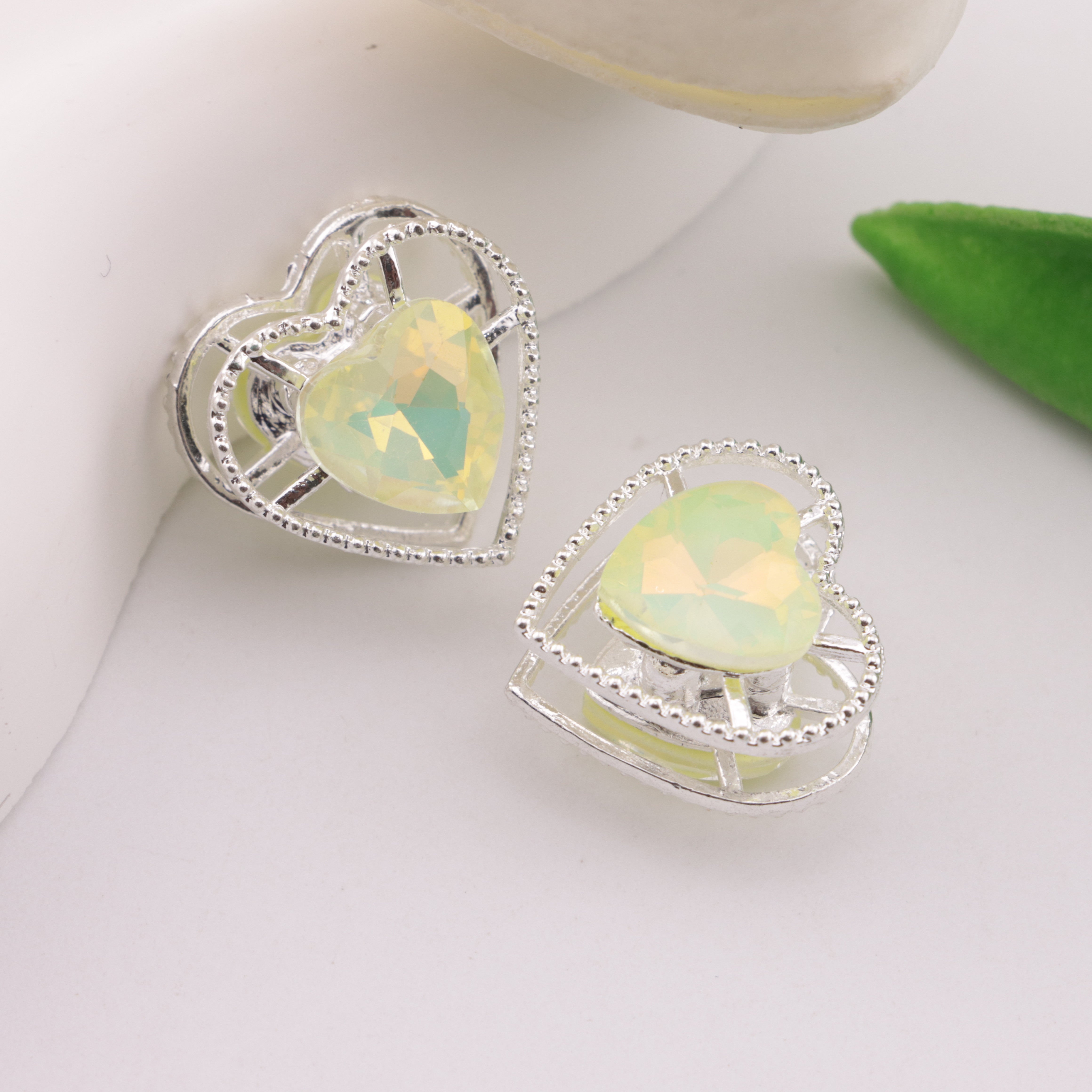 FS6325- Love - Shitong Alloy Beads