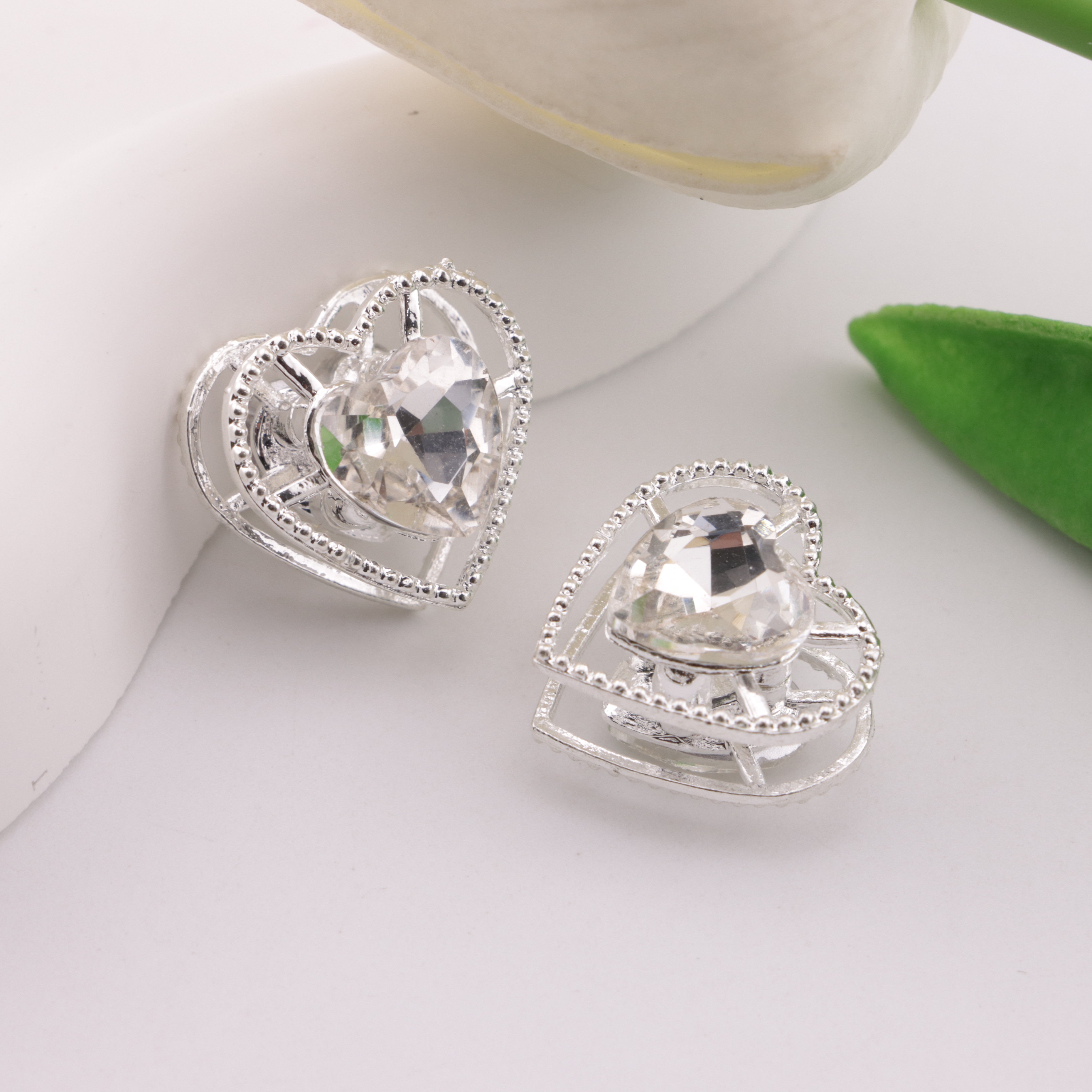 FS6325- Love - Shitong Alloy Beads