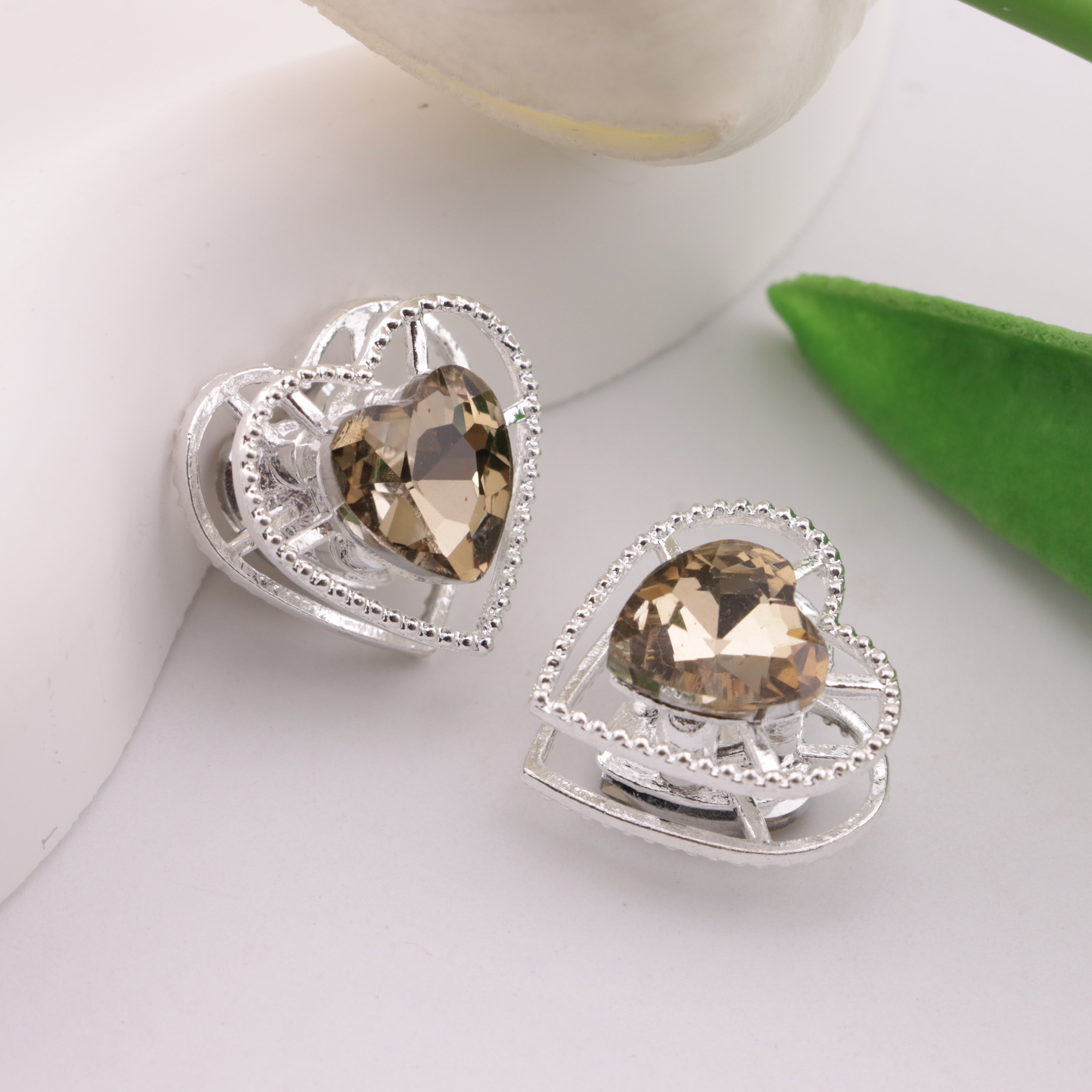 FS6325- Love - Shitong Alloy Beads