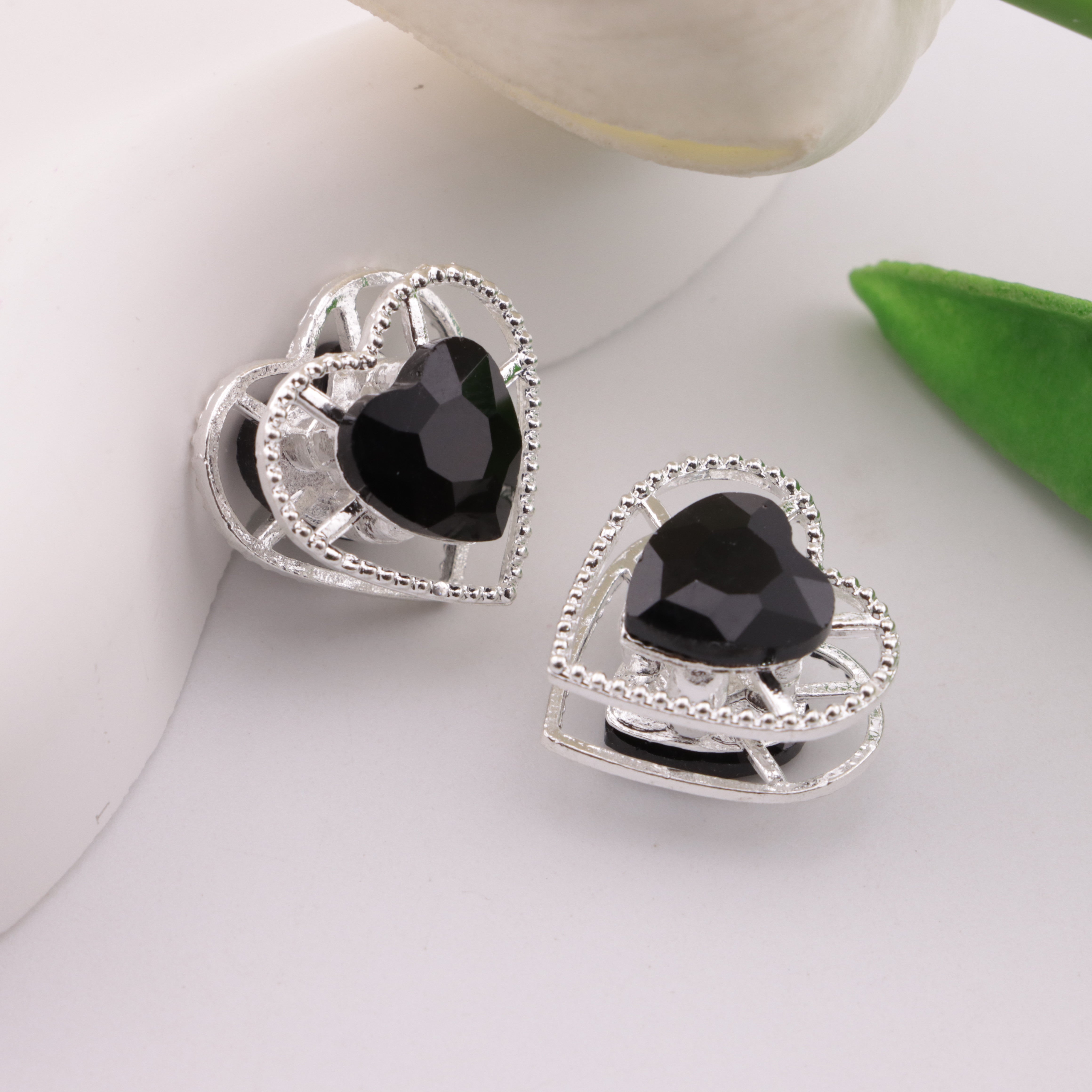 FS6325- Love - Shitong Alloy Beads