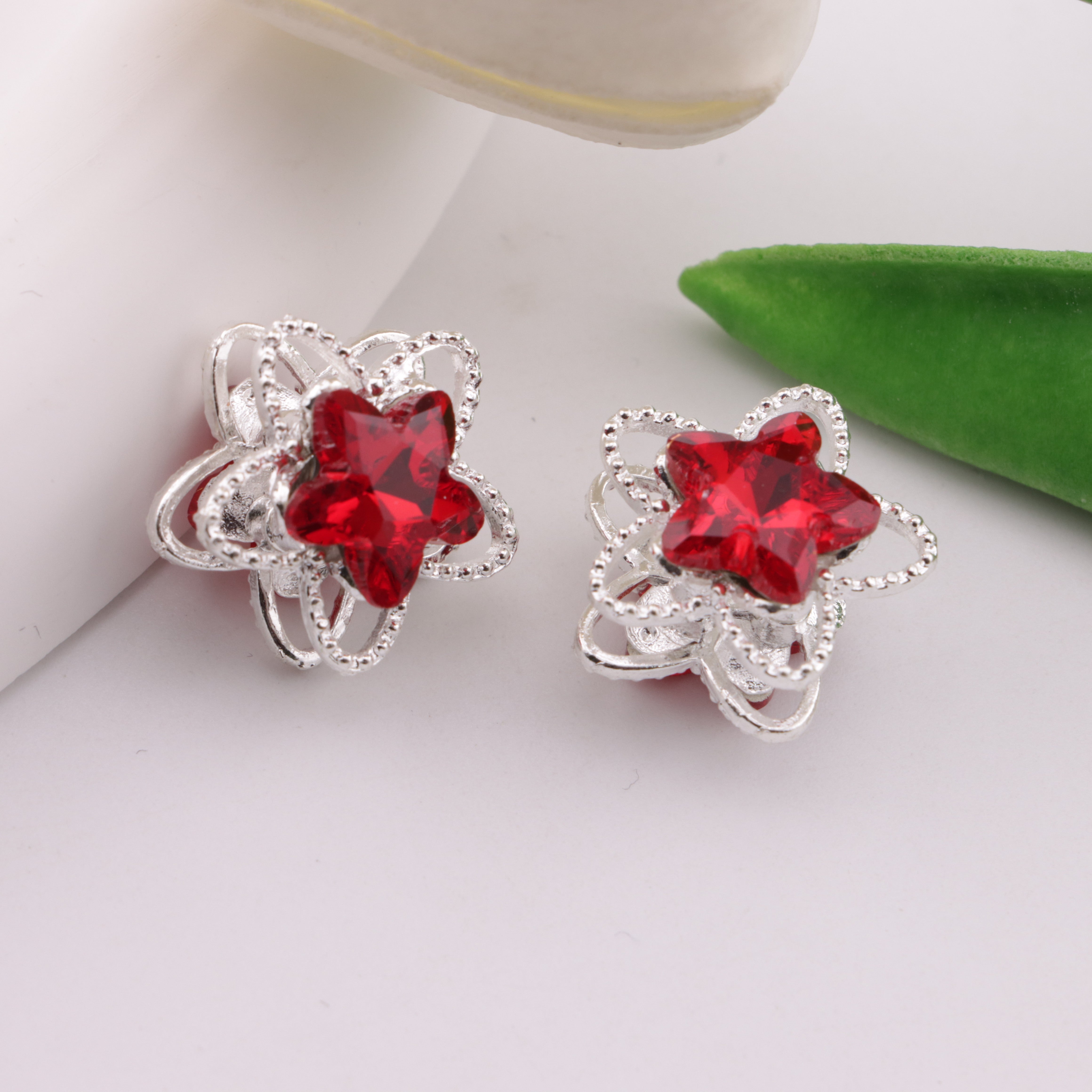 FS6326- Five - pointed Star Four - way Alloy Beads