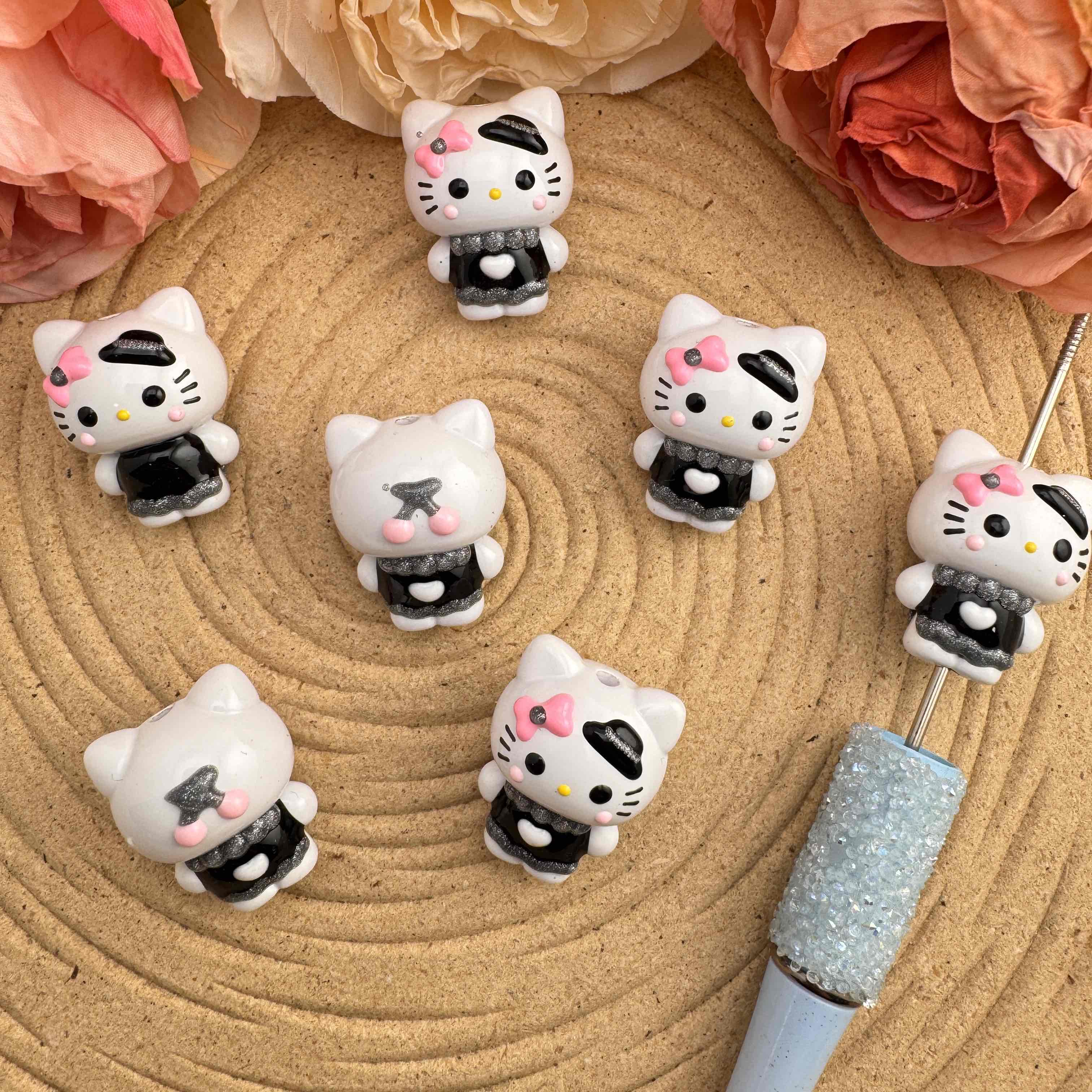 About 23mm 3D HK Hand Painted Acrylic Beads For Keychain Beadable Pens Making Zoe DIY Wholesale