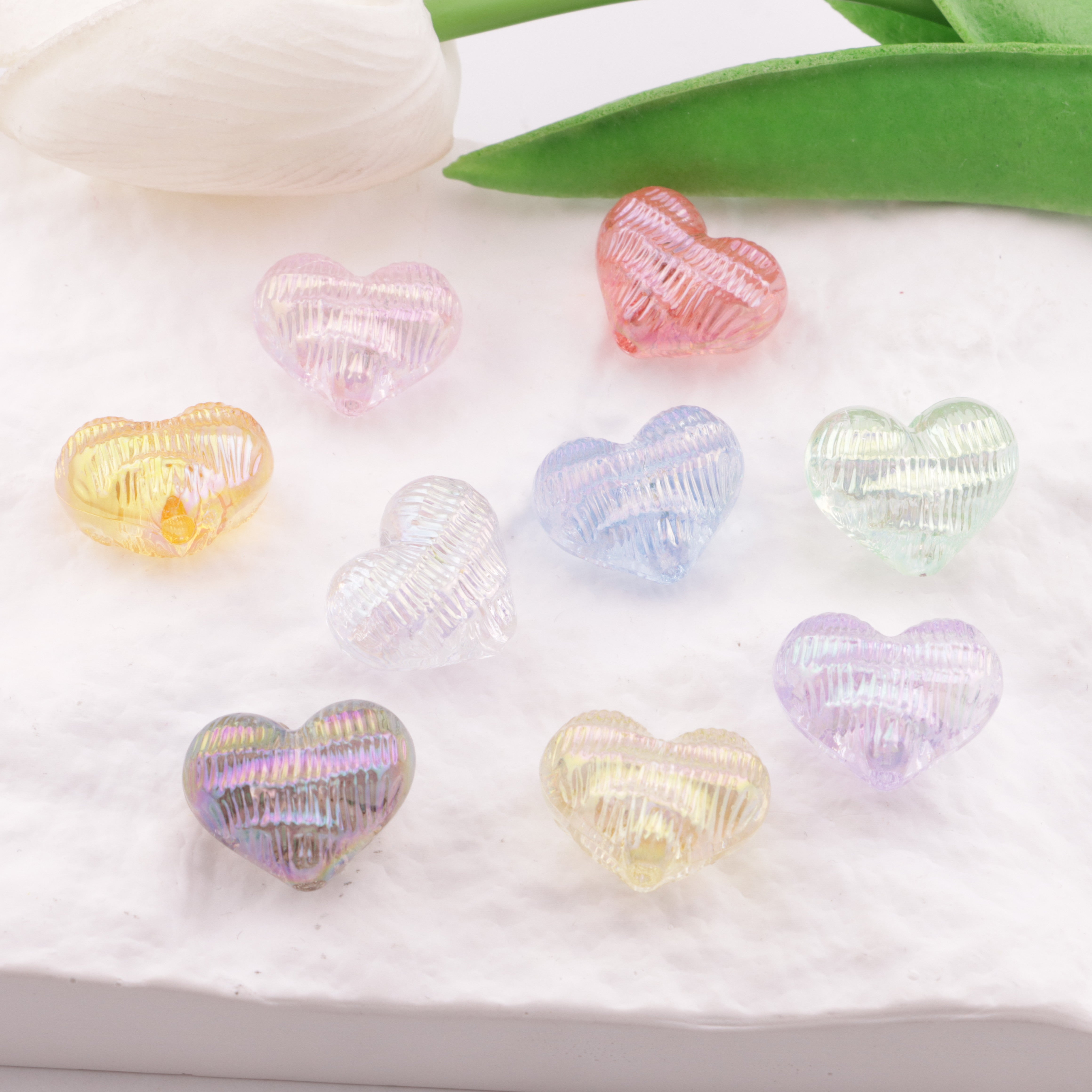 FS6339- 17mm UV Heart Beads With Wrinkled Surface