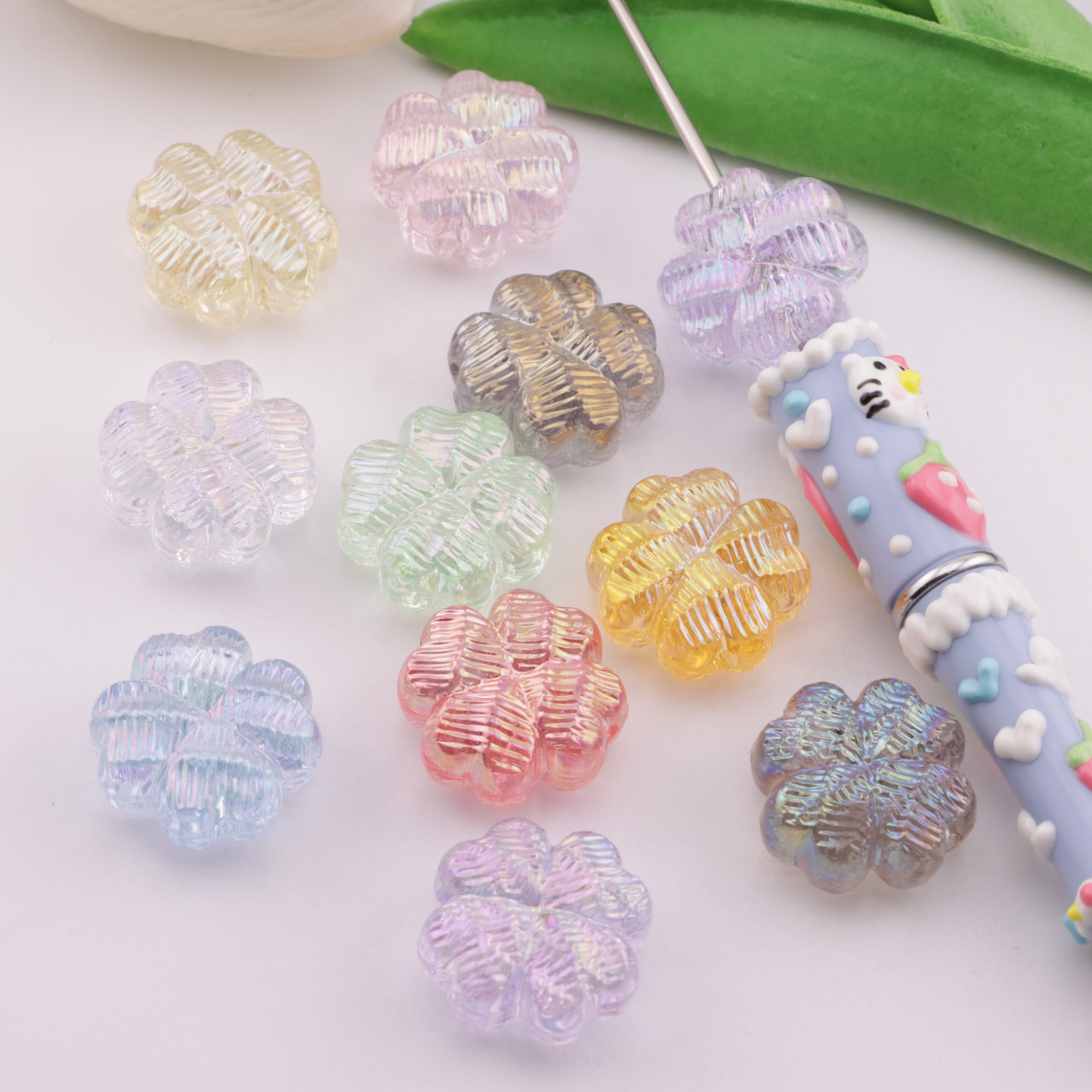 FS6338- 20mm UV Heart 4 Clover Beads