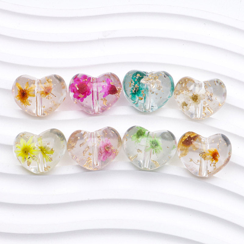 FS4262- Loving - Heart Dried - Flower Resin Beads 20mm