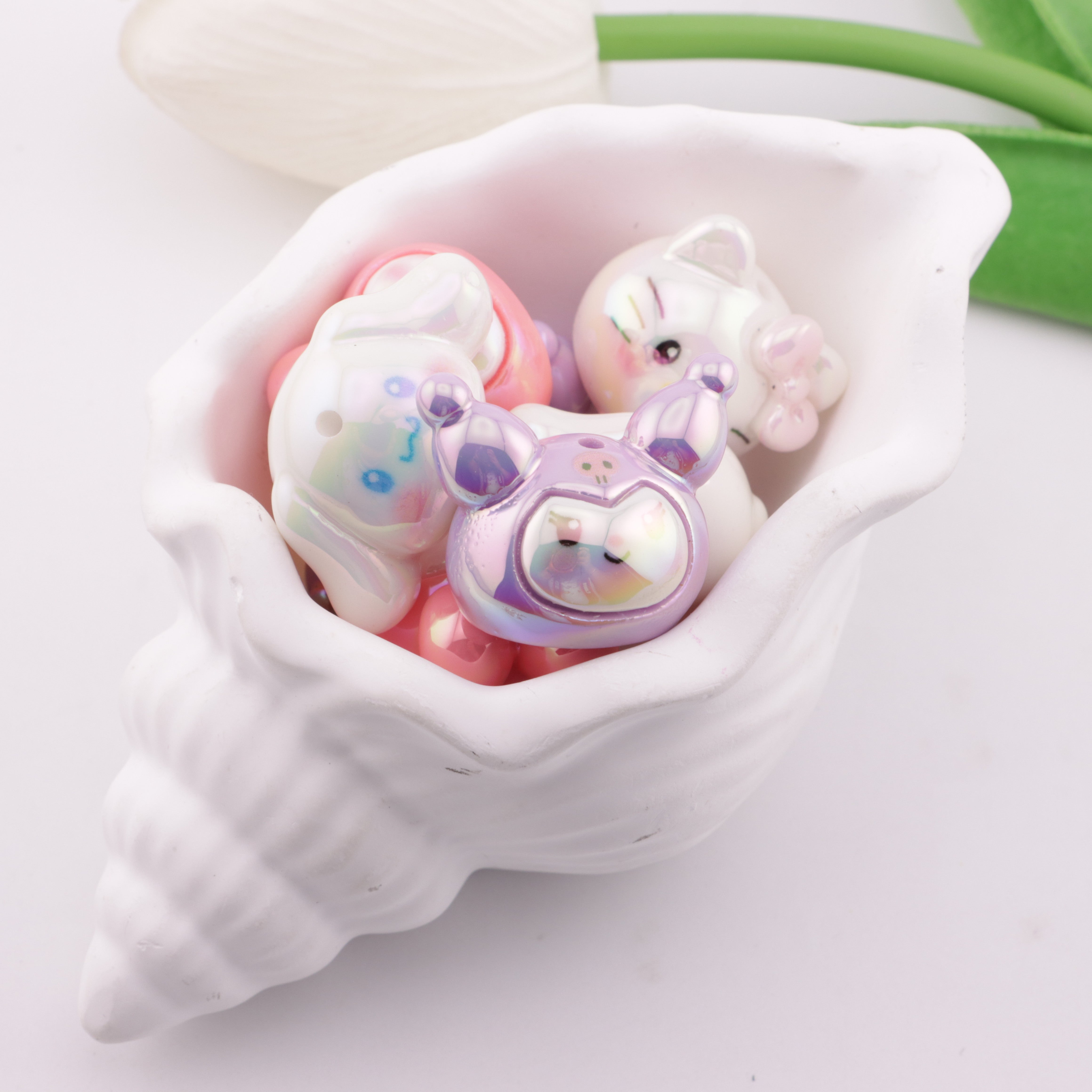 FS6363- Sanrio Head Resin Beads