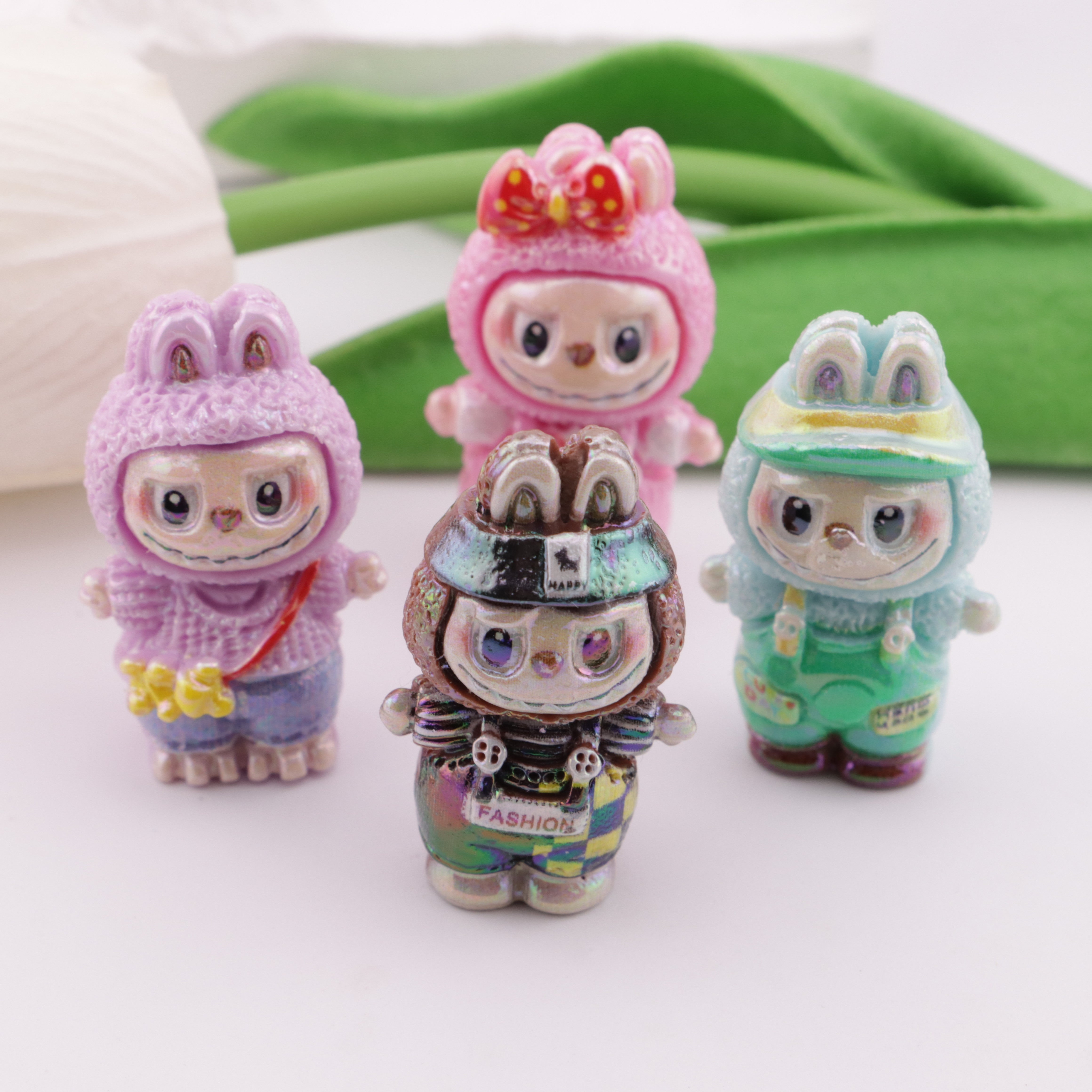 FS6361- 3D Stereoscopic Labubu Resin Beads
