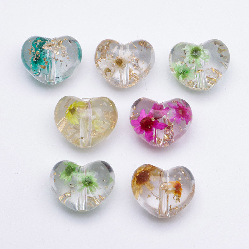 FS4262- Loving - Heart Dried - Flower Resin Beads 20mm