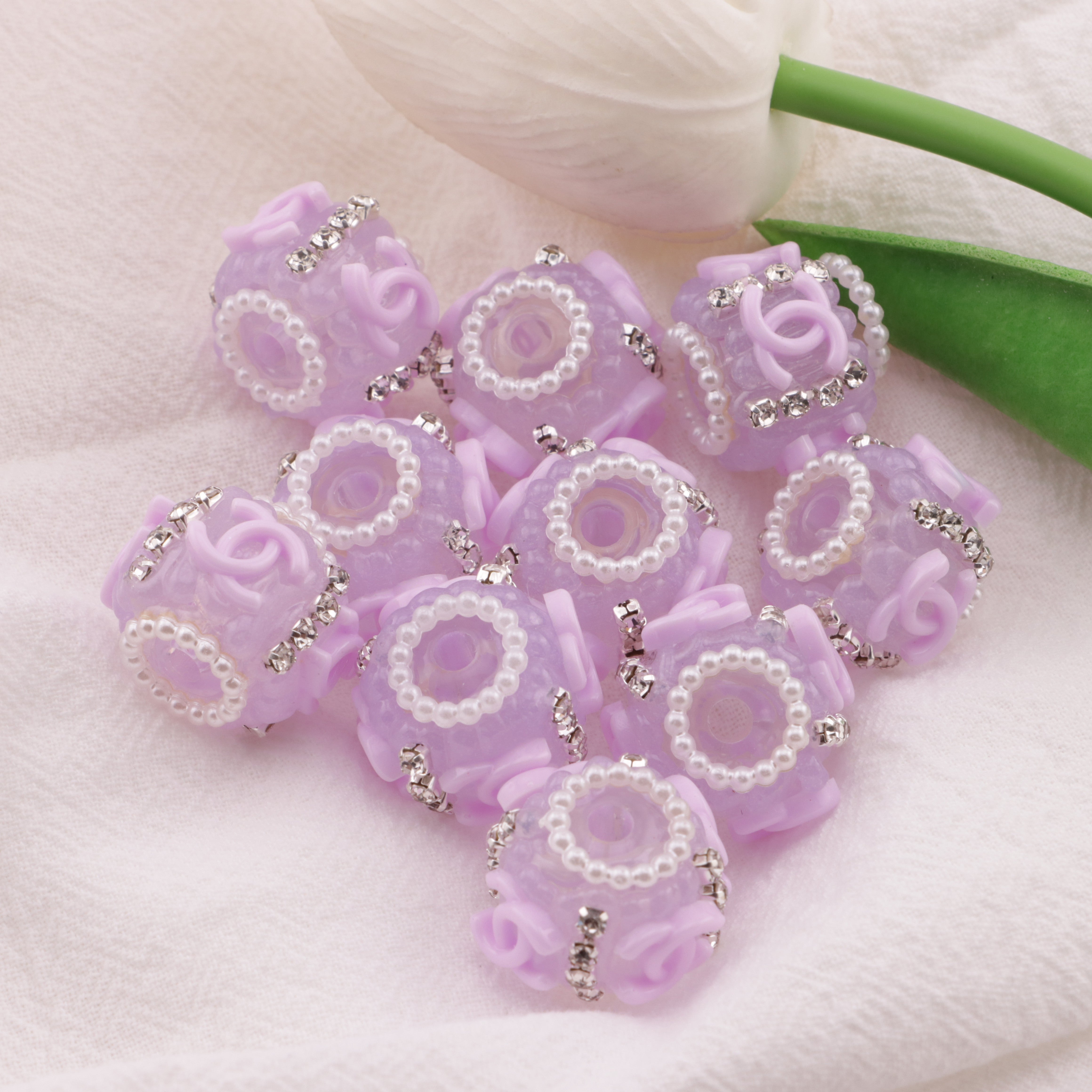FS6309- 18mm CC Hand - Painted Fancy Beads Zoe's DIY Shop