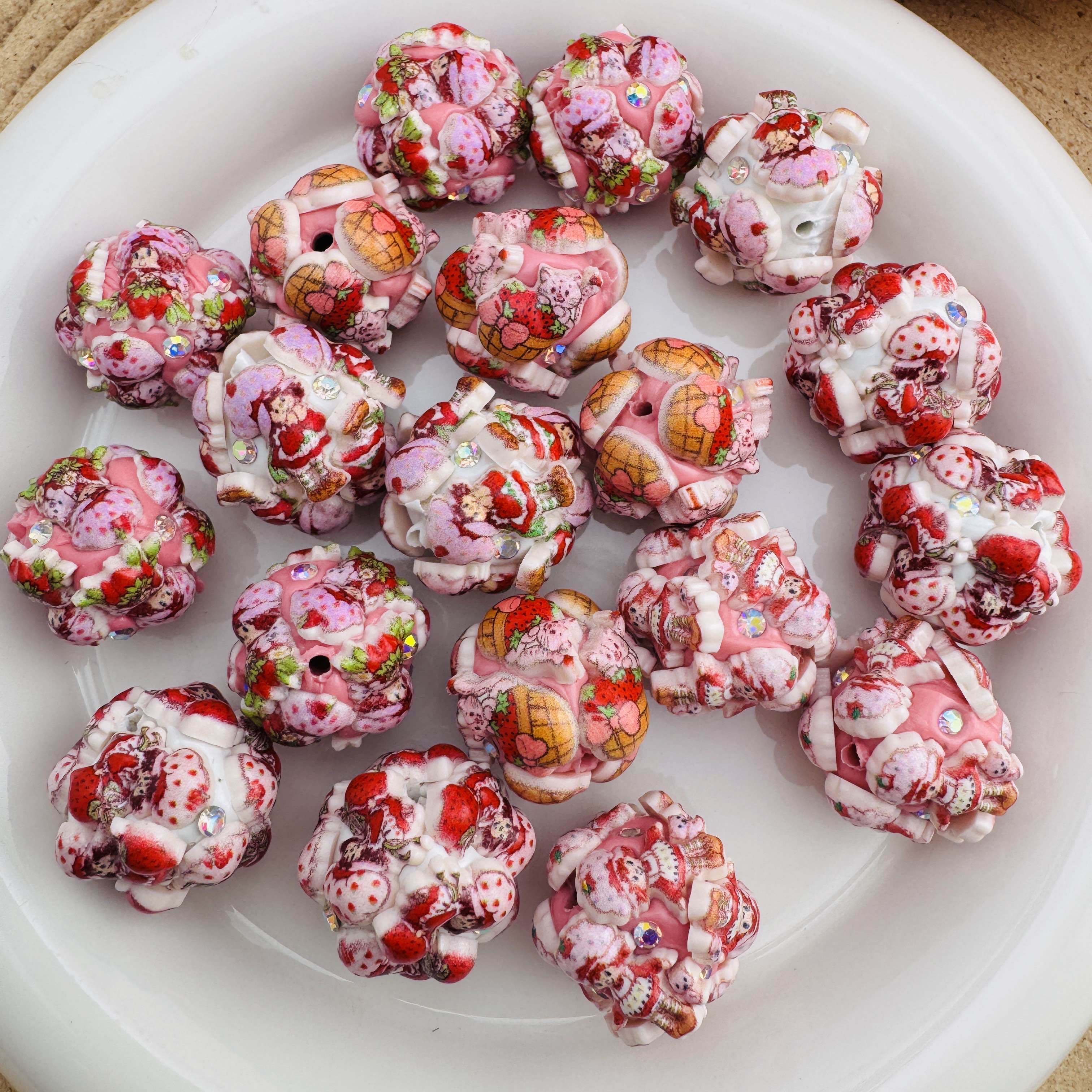 FS10088-20mm Strawberry Clay Beads For Beadable Pens Keychain Making