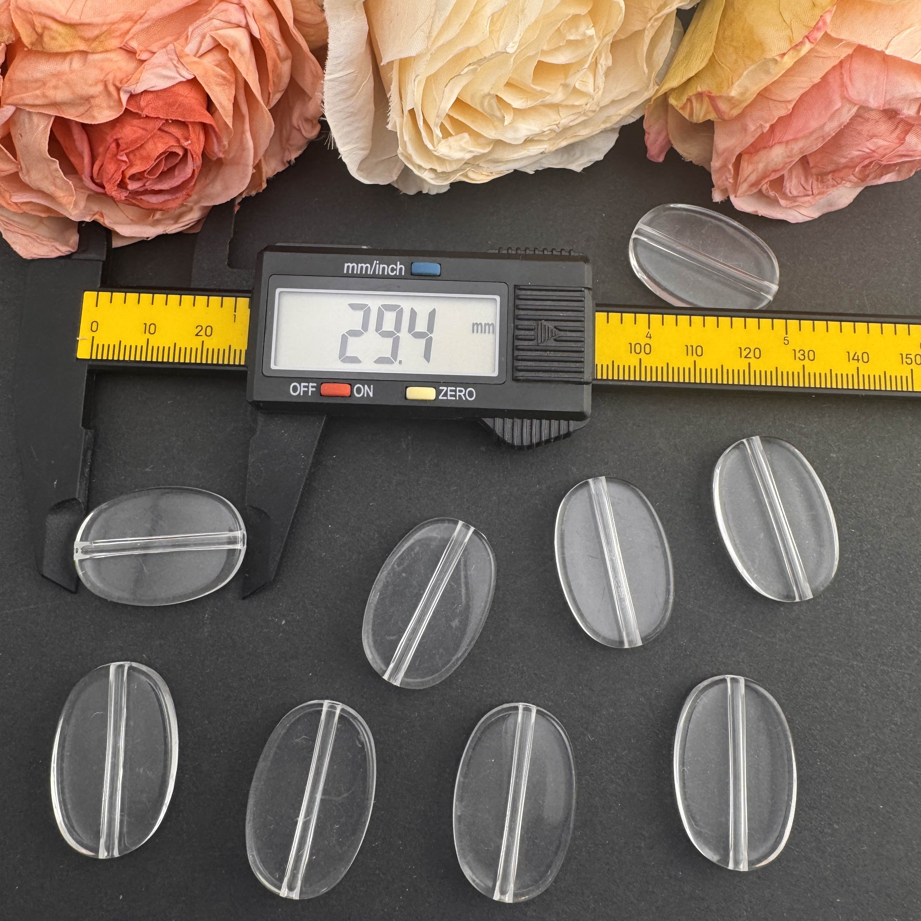 FS10158-About 20×30mm Clear Based Beads