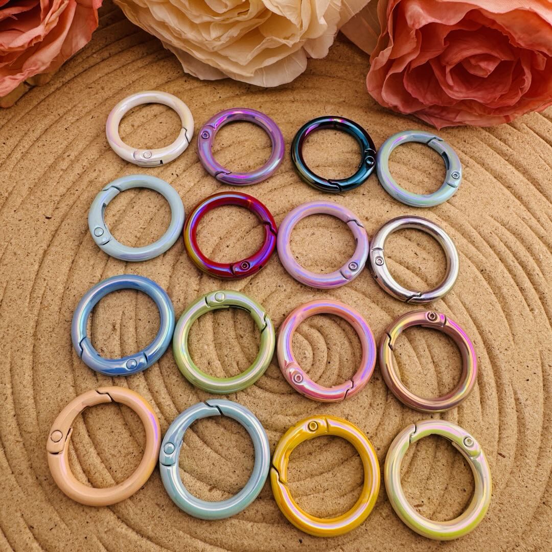 FS10173-25mm UV Mixed Color Keychain