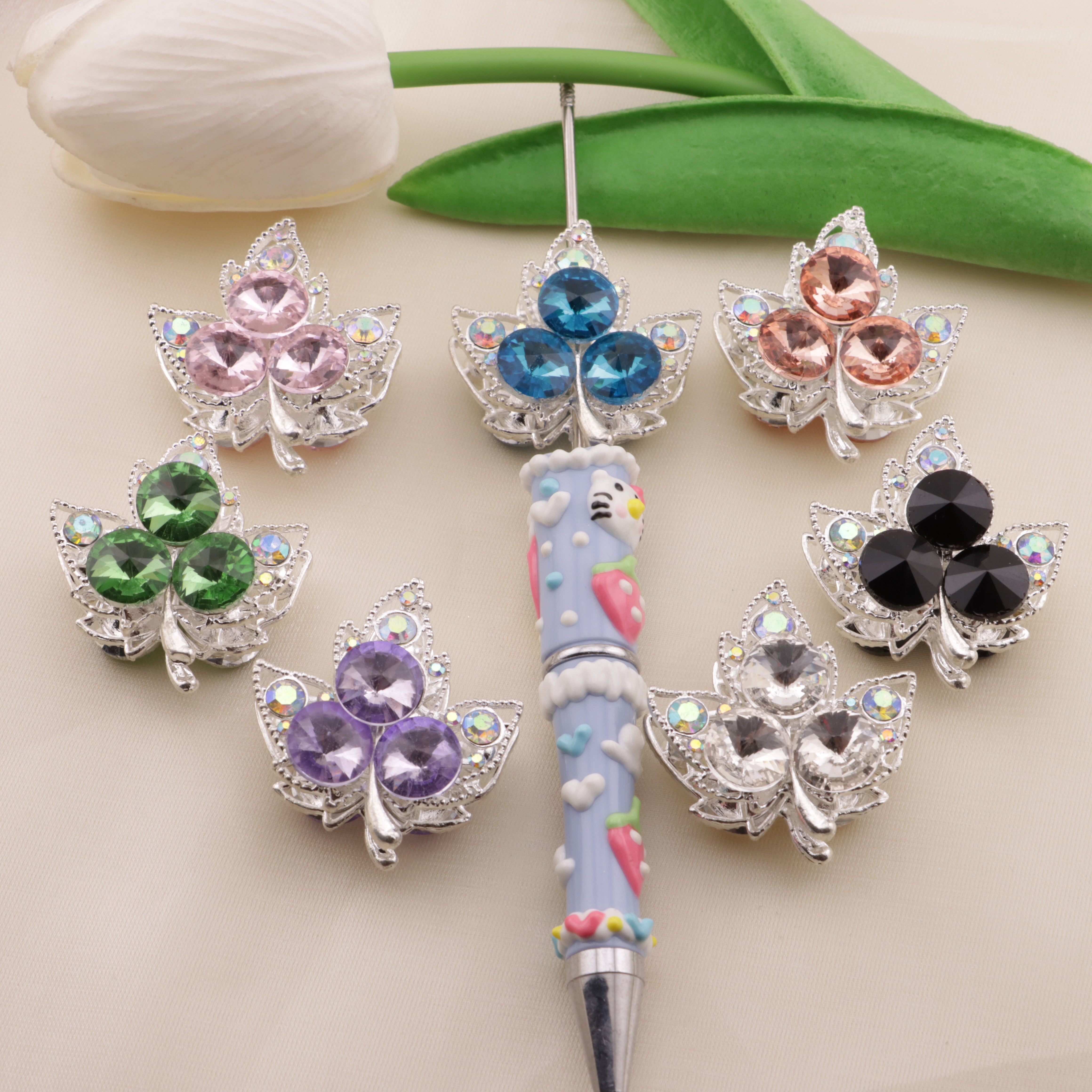 FS6487- Approximately 3.4×3.1×1.8Cm Double-Sided Three-Dimensional Maple Leaf Alloy Beads Zoe's DIY Shop
