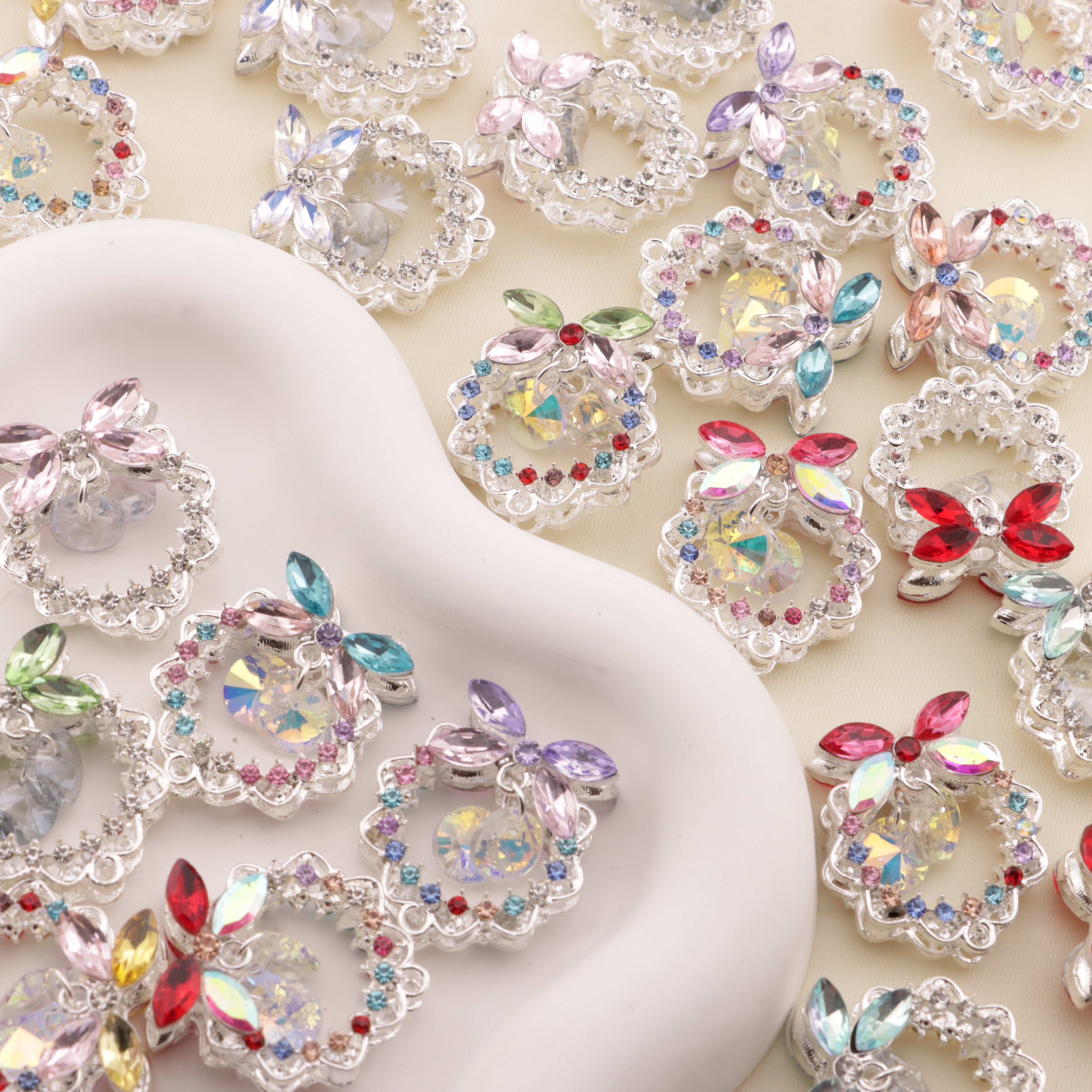 FS6491- Approximately 24×26×18mm Double-Sided Heavy Industry Wreath Alloy Beads Zoe's DIY Shop