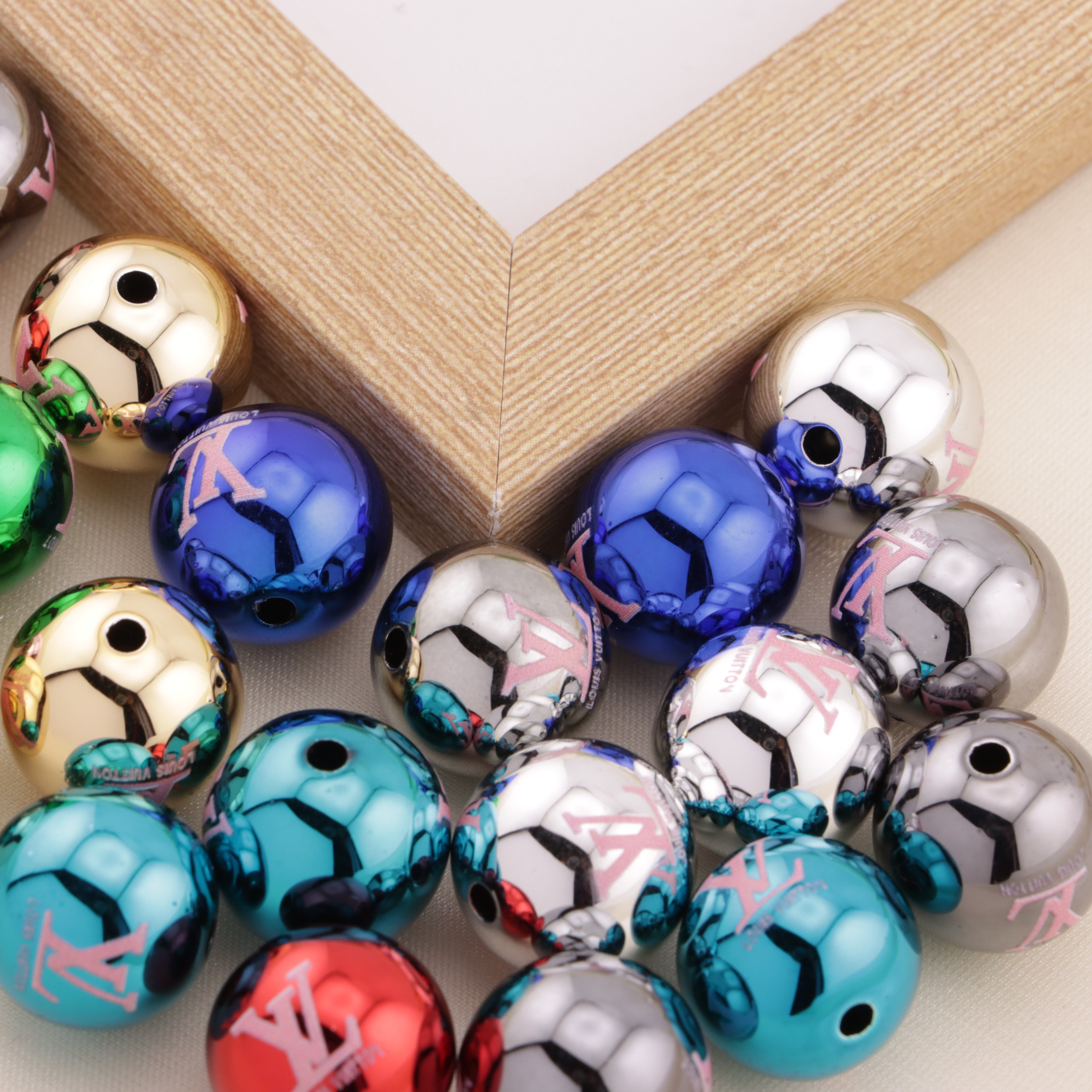 FS6454- 16mm Acrylic LV Beads Zoe's DIY Shop