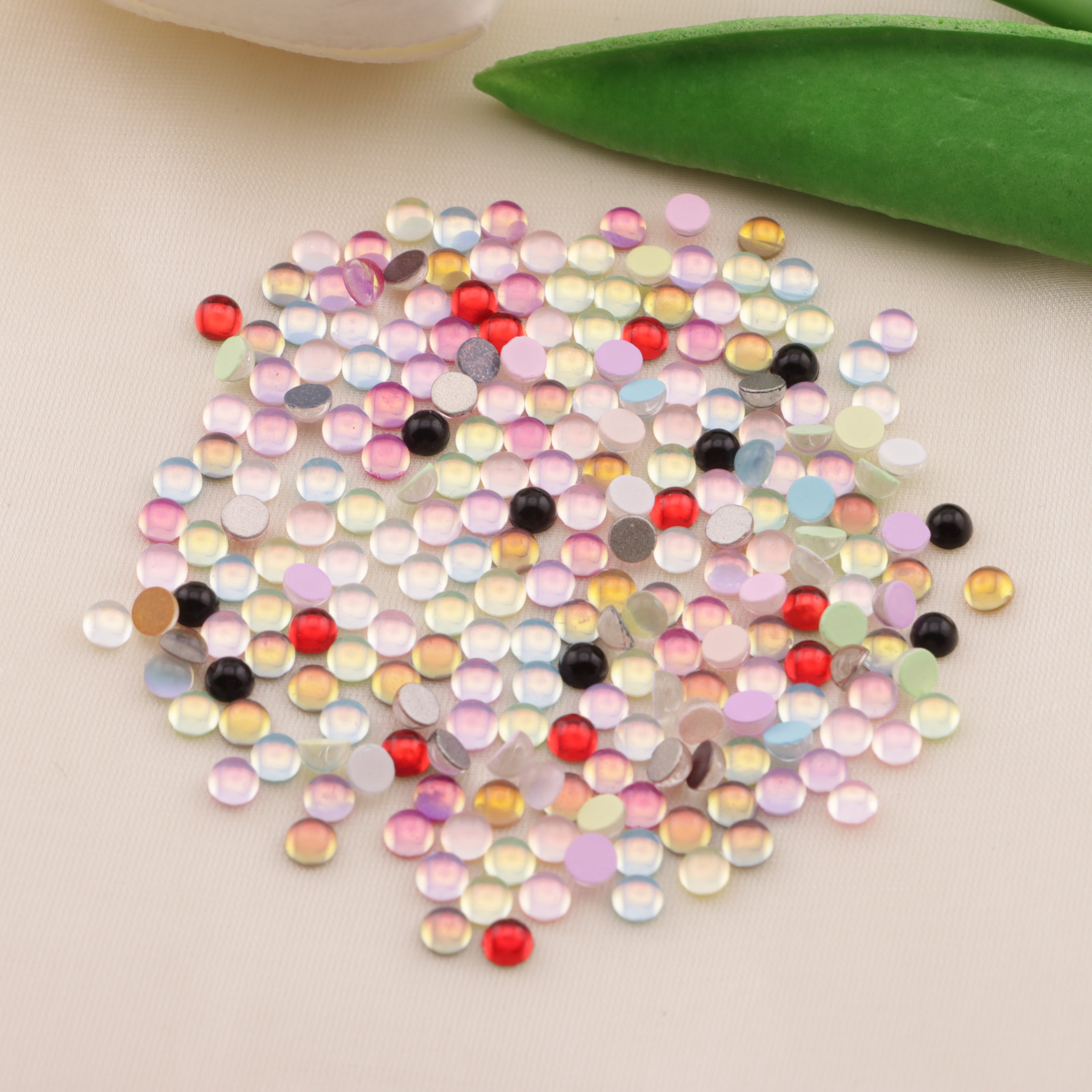 FS6542- 4mm Semicircle Mocha Crystal Diamond Semicircle Mocha Crystal Diamond Zoe's DIY Shop