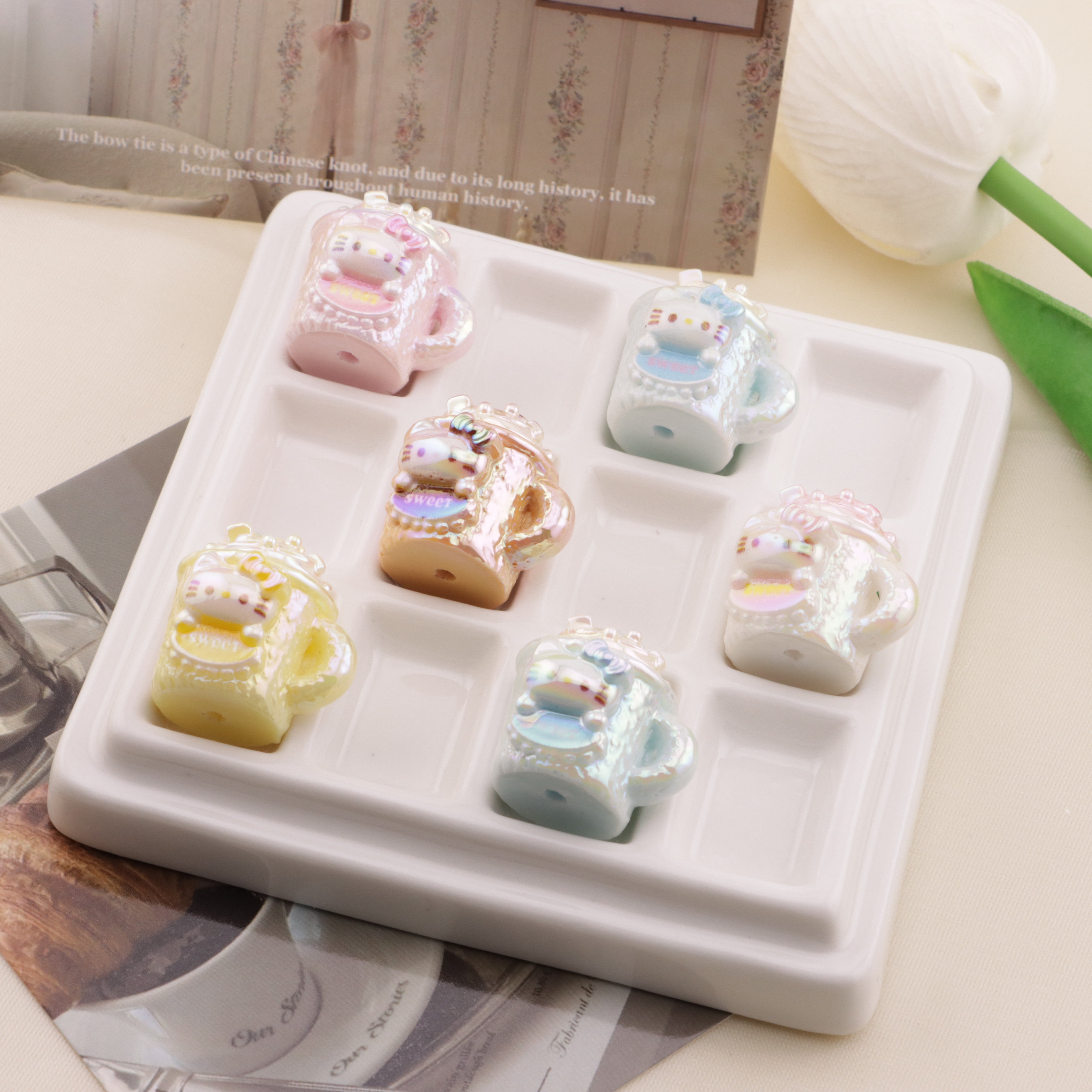 FS6564- Approximately 23*24mm UV Hello Kitty Cup Beads  Fit For Pen Pen Passing Zoe's DIY Shop