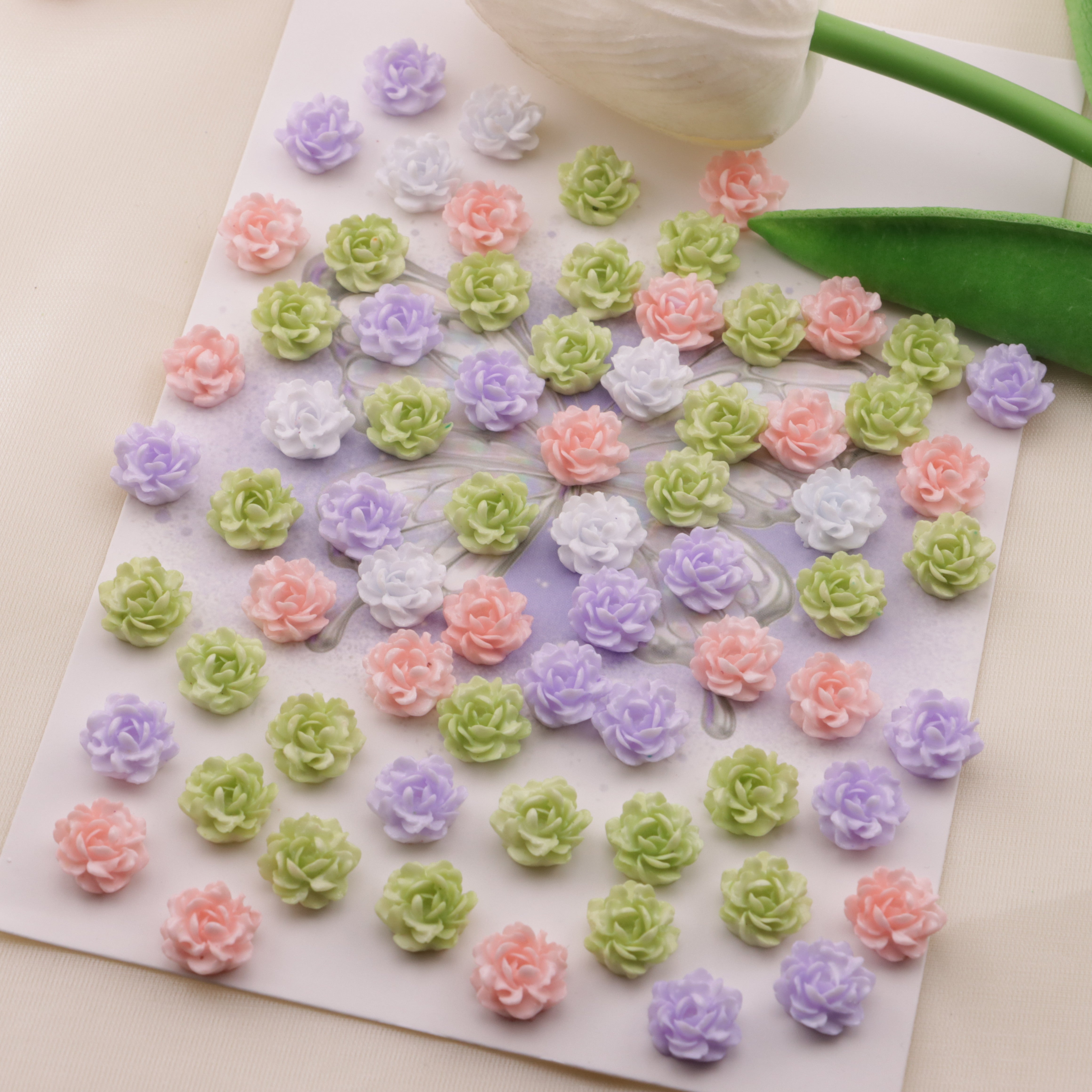 FS6562- 10Mm Tie-Dye Luminous Small Flower Charms Zoe's DIY Shop