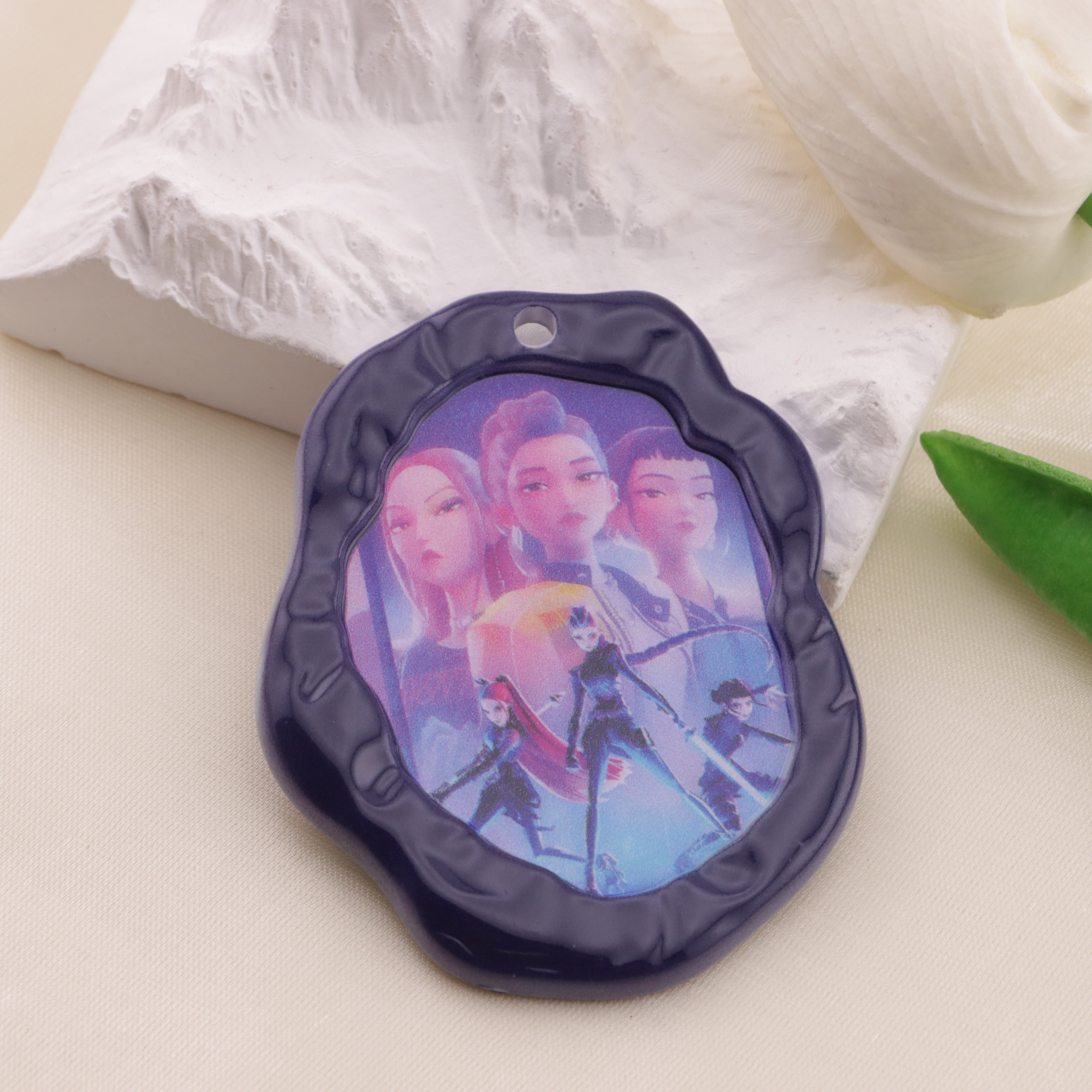 FS6502-K-POP Witch Hunting Group Pendant Zoe's DIY Shop