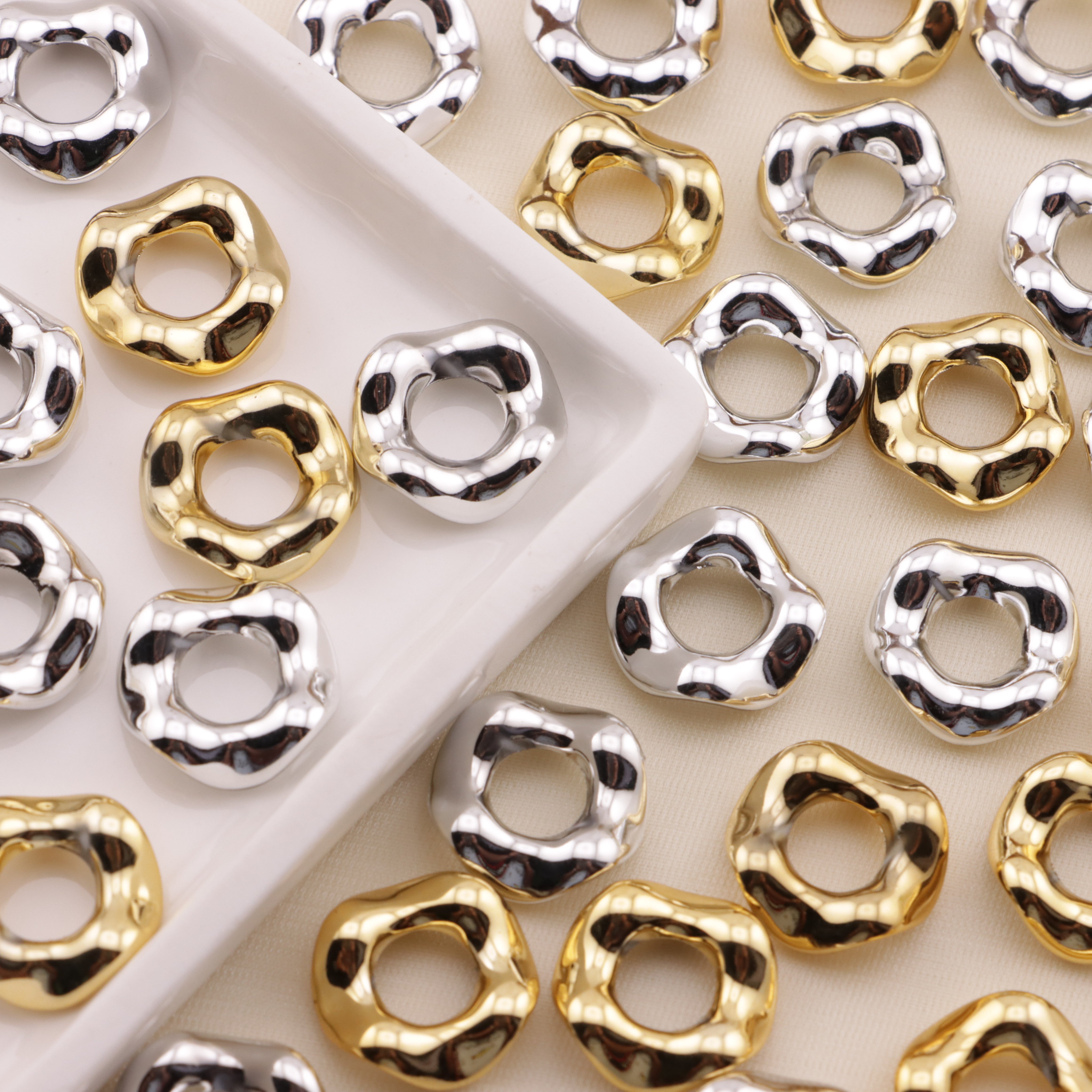 FS6577- 13mm  Gold-Plated Or Silver-Plated Wavy Spacer Beads Zoe's DIY Shop