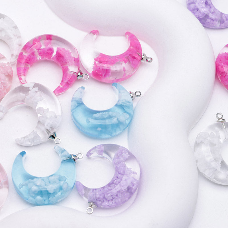 FS3330- Glow-in-the-dark Clouds And Moon Pendant