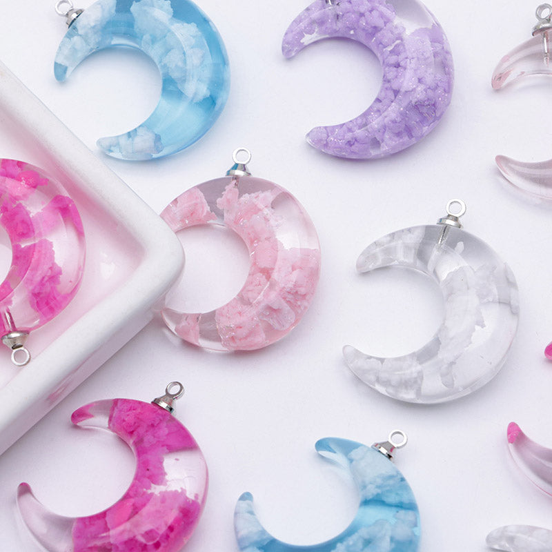 FS3330- Glow-in-the-dark Clouds And Moon Pendant