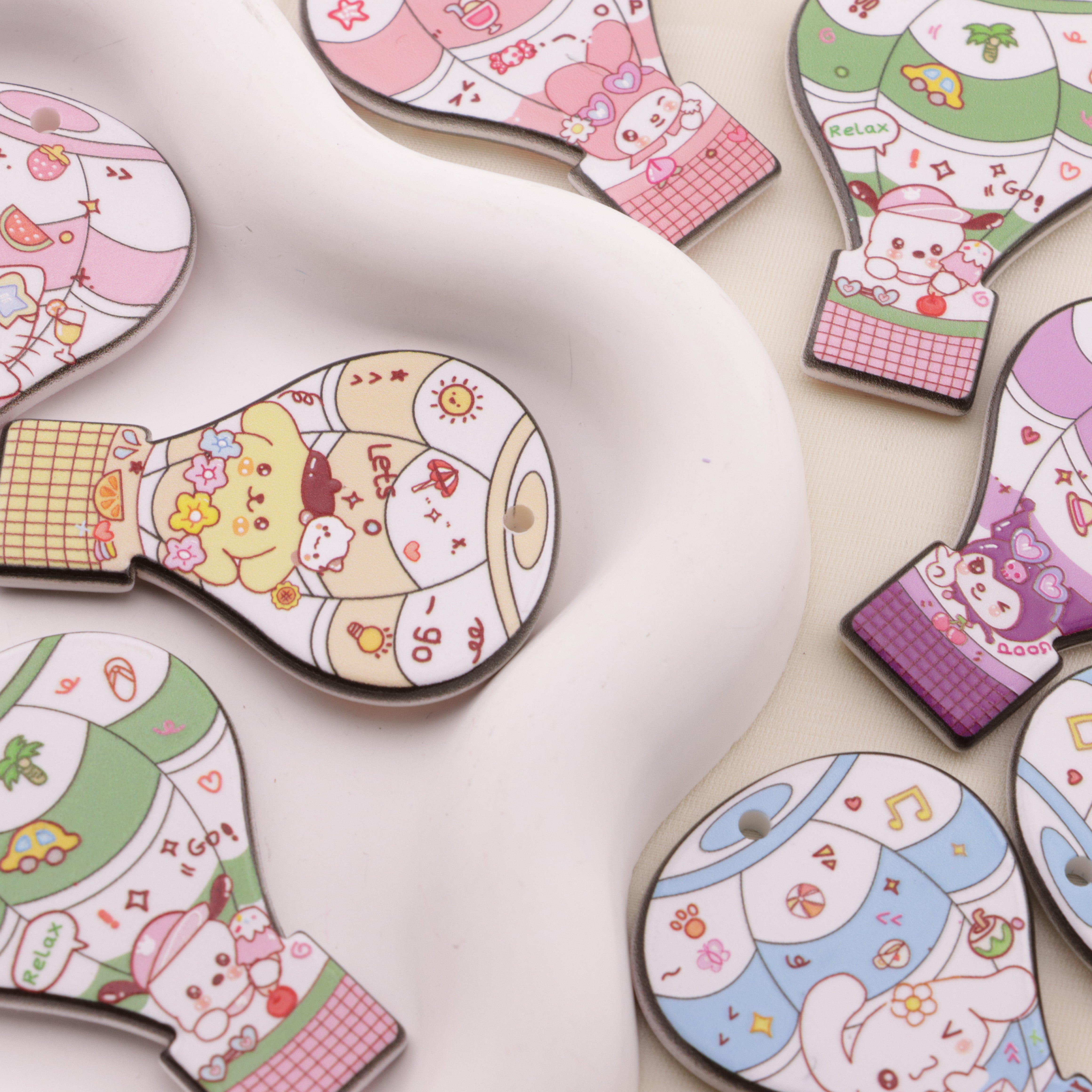 FS6588- Approximately 52*37 Sanrio Hot Air Balloon Hanging Hole Piece Sanrio Hot Air Balloon Hanging Hole Piece Zoe's DIY Shop