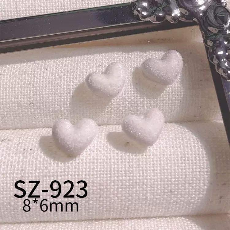 FS18221-About 6×8mm Flocked Resin Nail Charms