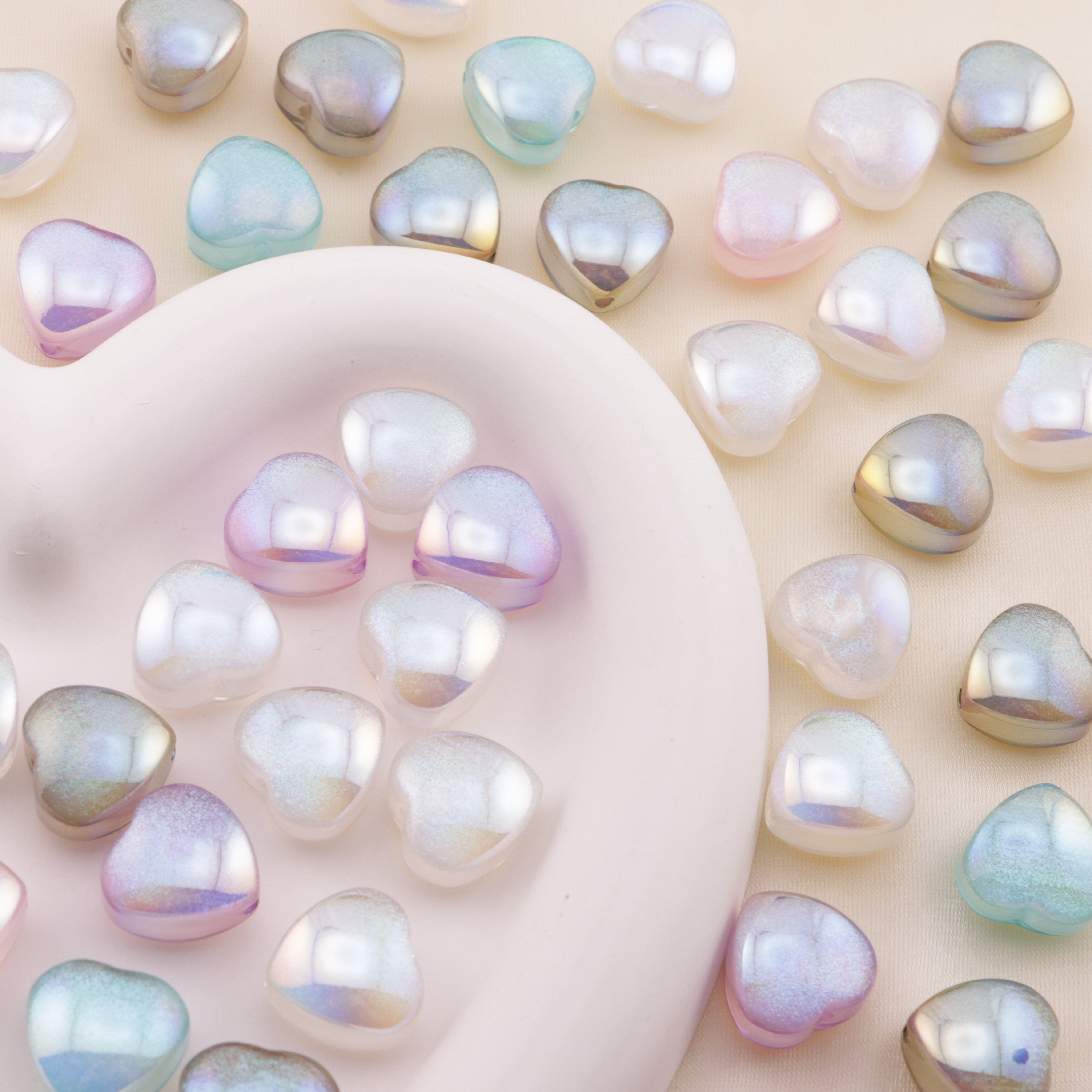 FS5724- 17mm Cat-Eye Heart-Shaped Resin Beads Zoe's DIY Shop