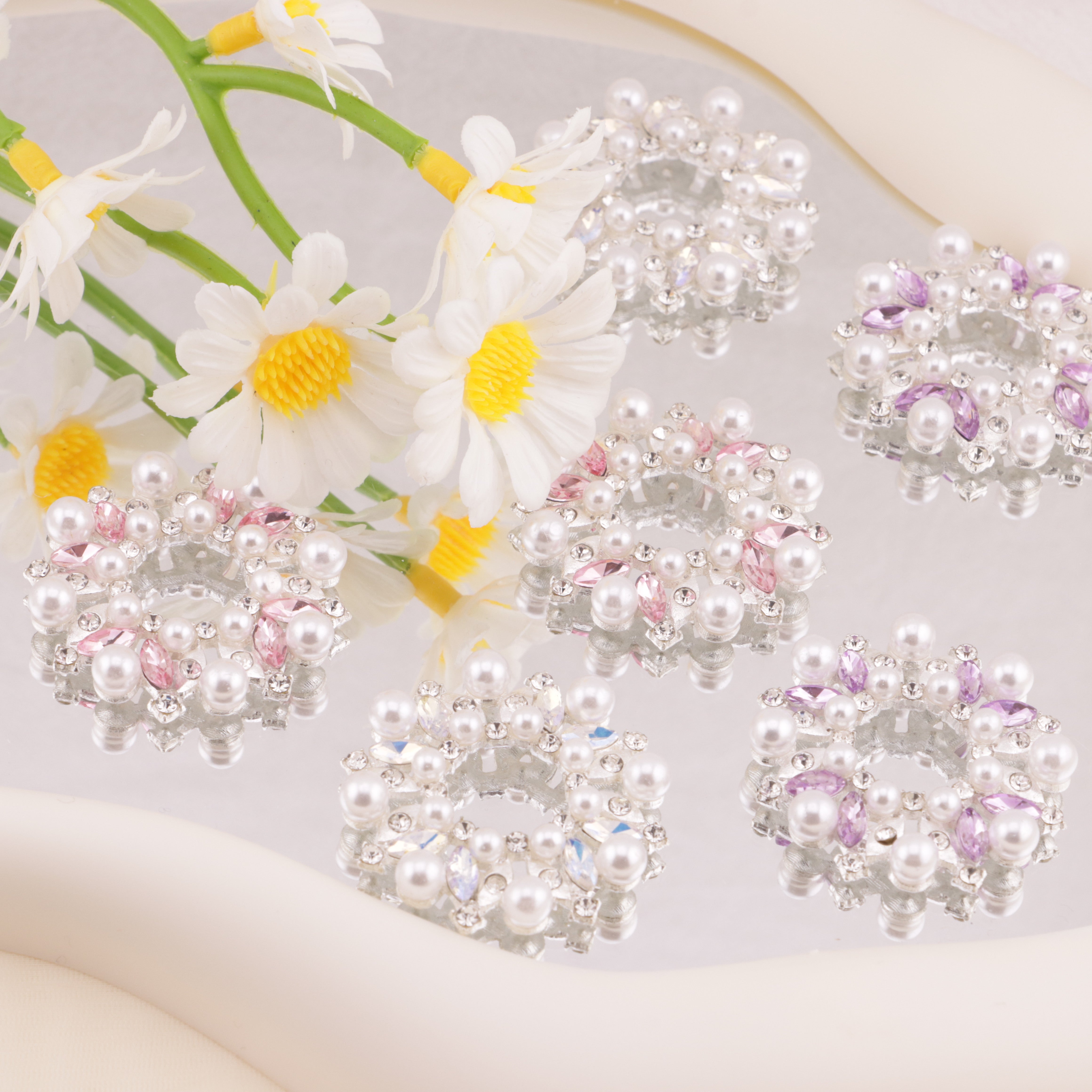 FS5267- 33mm Metal Round Flower Frame Charms Zoe's DIY Shop