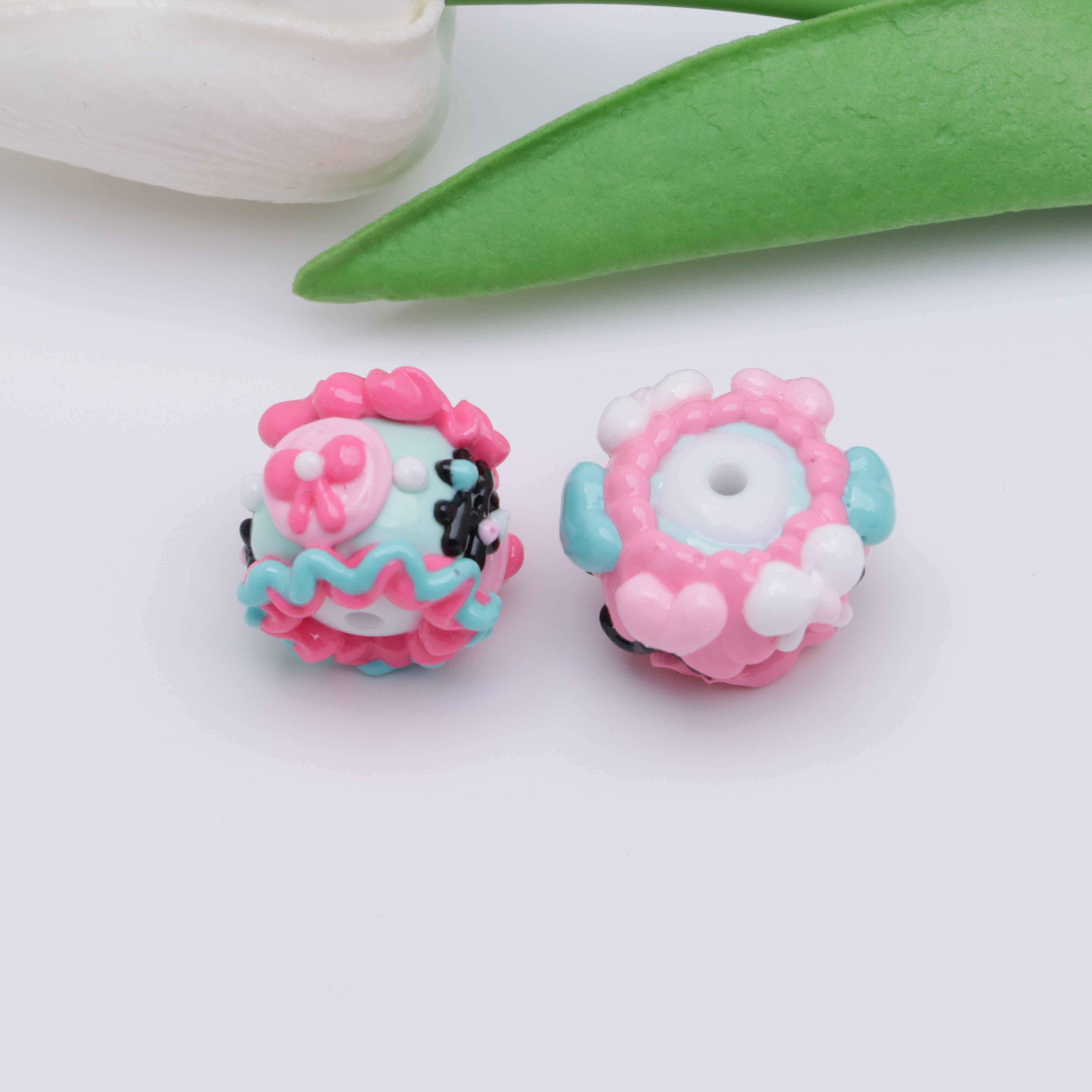 FS4674- Hand - Painted Beads