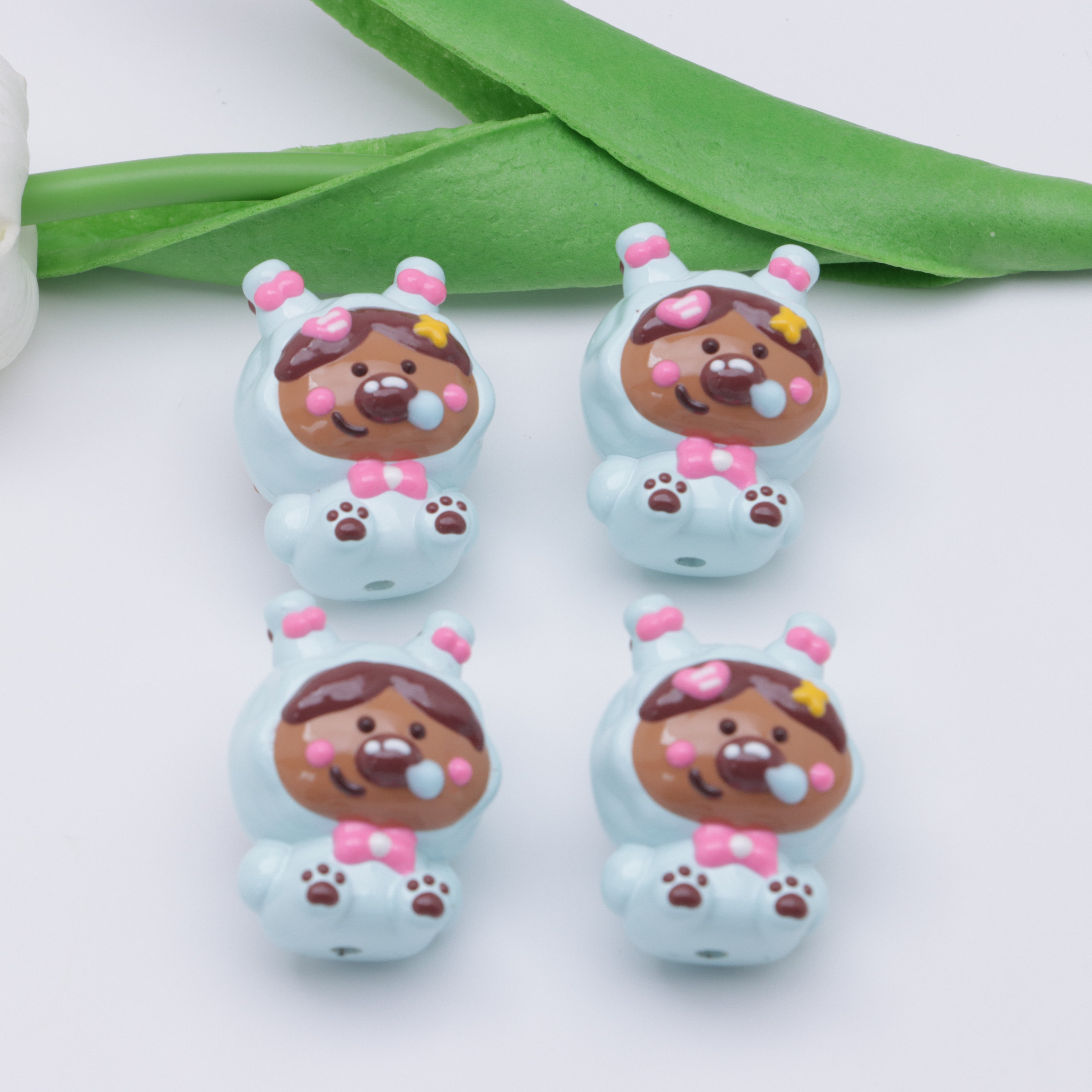 FS3337- Bear Hand Painted Beads Bear Hand-Painted Beads