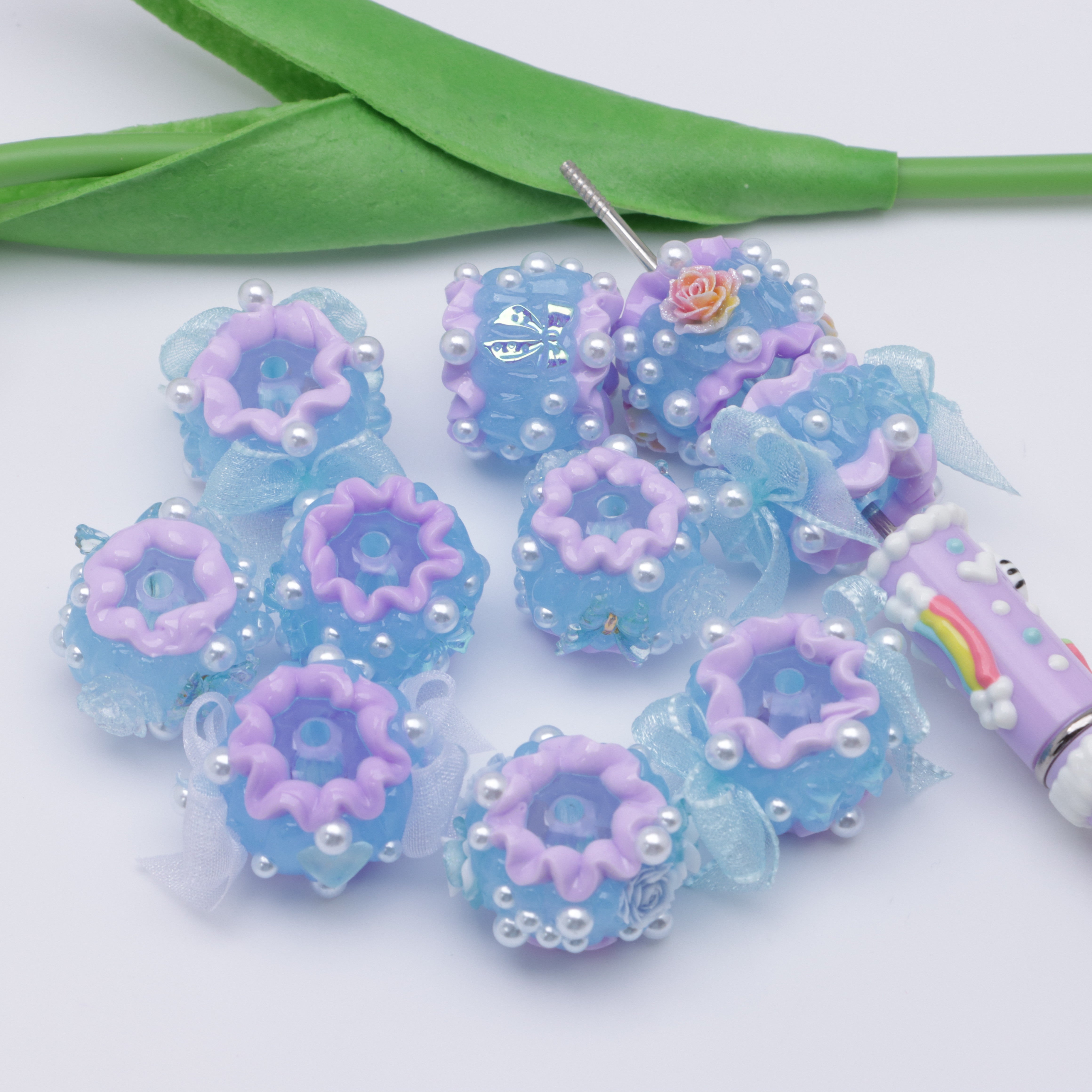 FS4978- Hand-painted Bowknot Beads