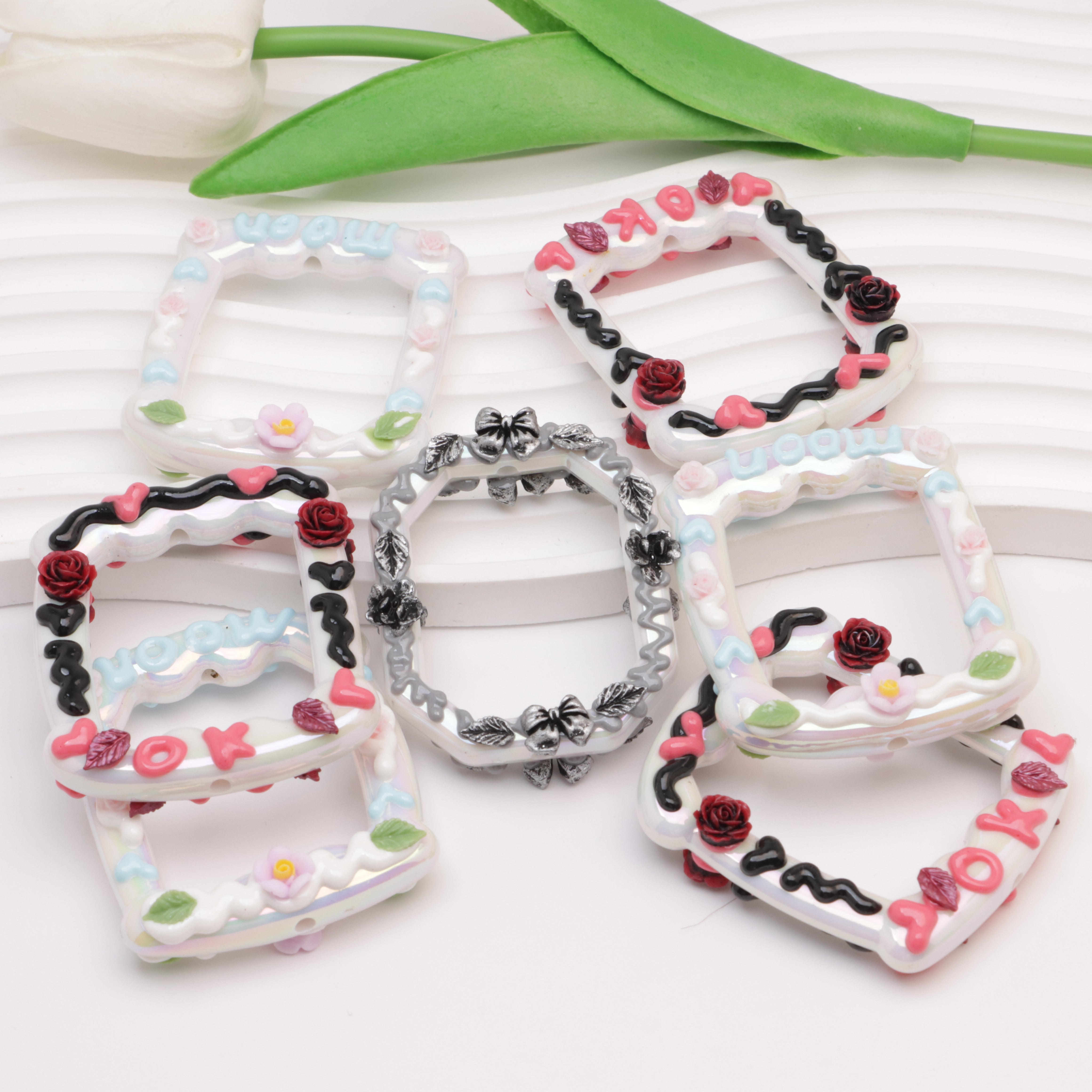 FS3492- Hand - Drawn Frames