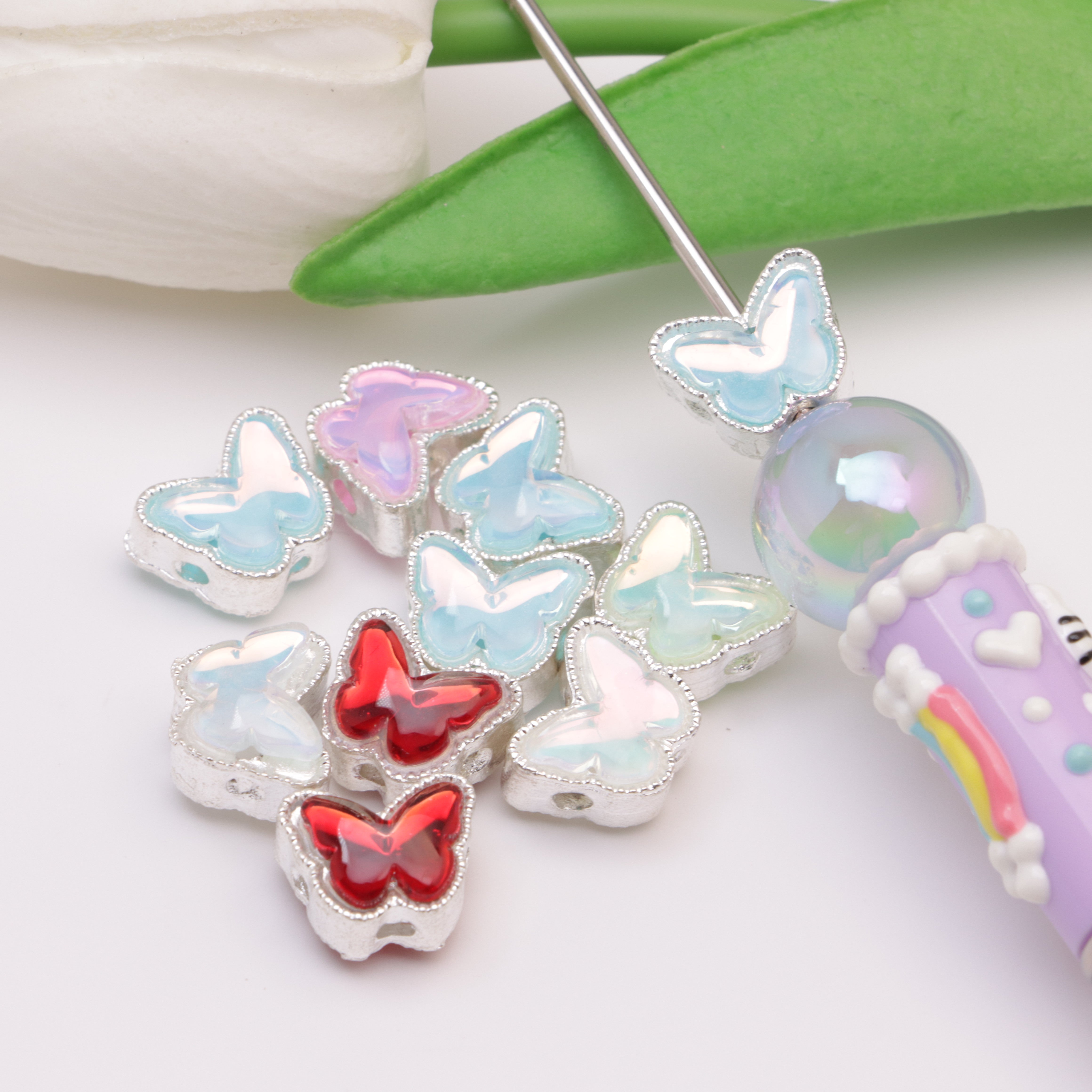 FS3461-10.5*13mm Double-Sided Three-Dimensional Butterfly Four-Pass Beads