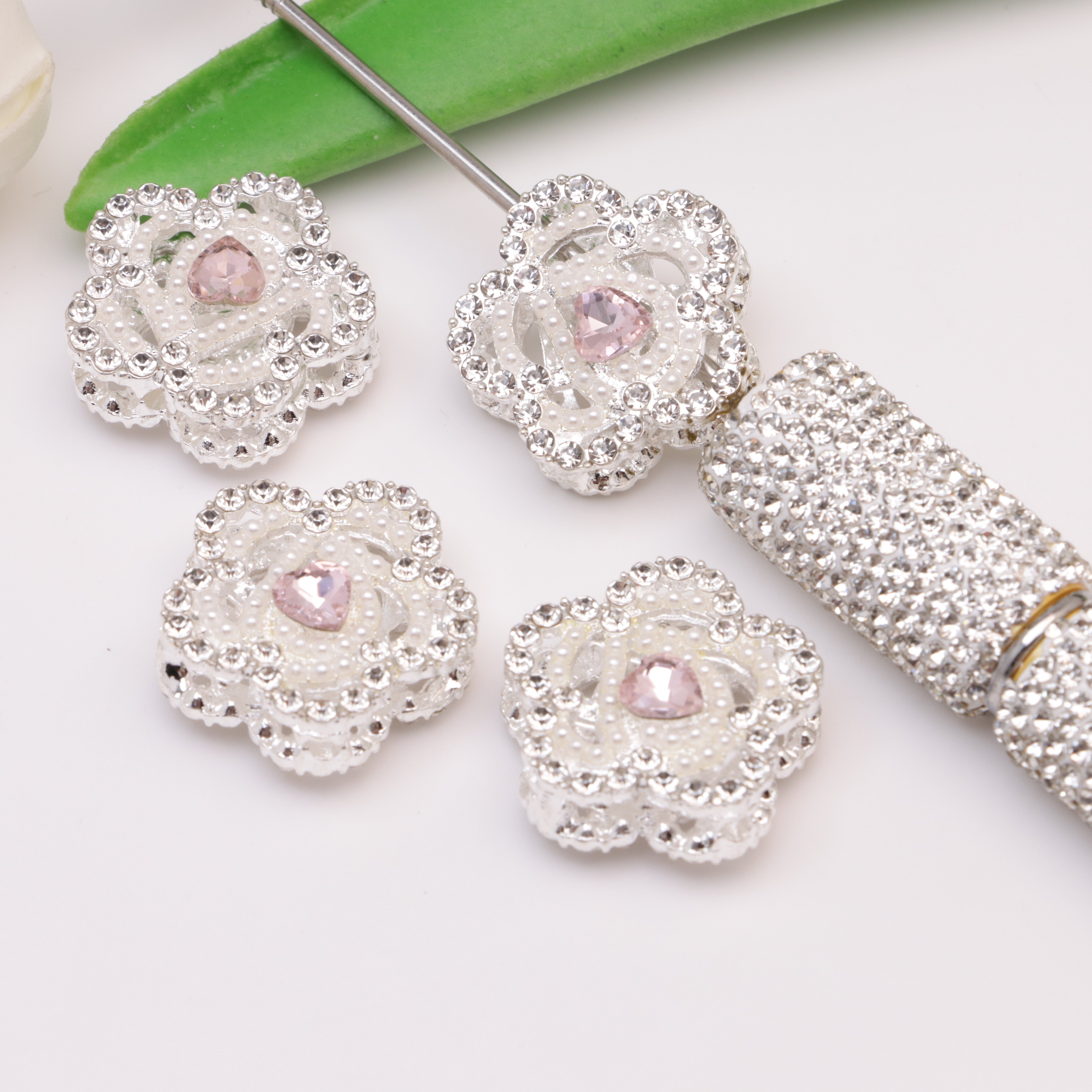 FS4478- 39Mm Flower Zircon Beads, Zircon Diamond