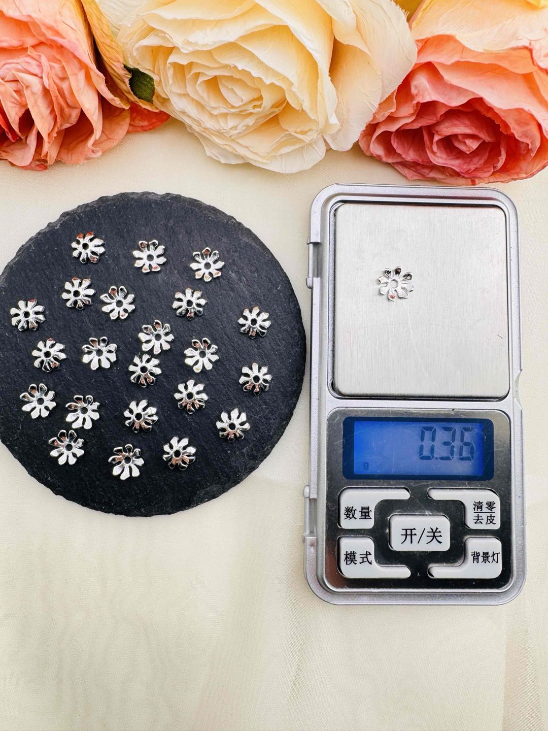 FS10536-12mm Flower Metal Spacer