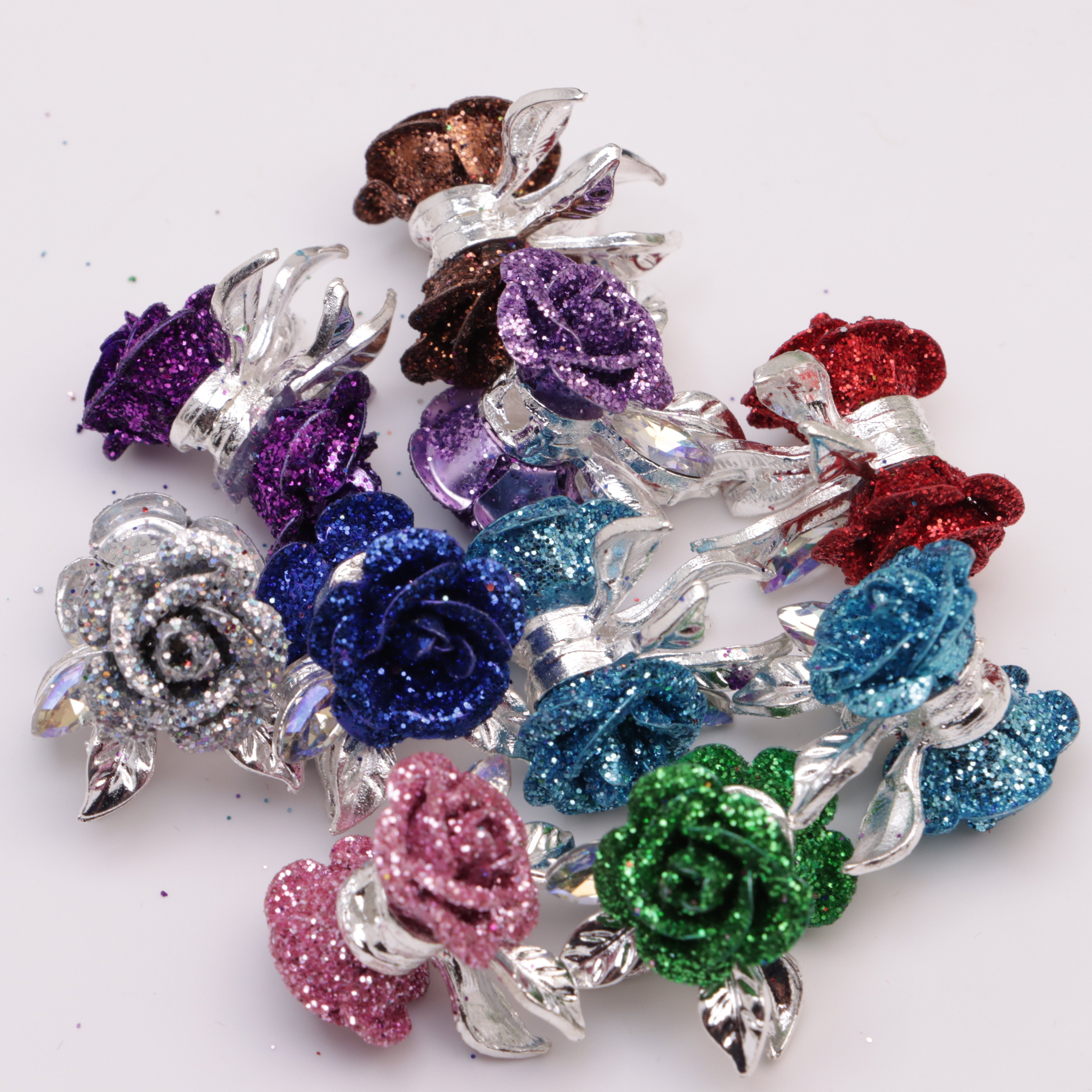 FS5563- Fine Glitter Rose Multi-Alloy Beads