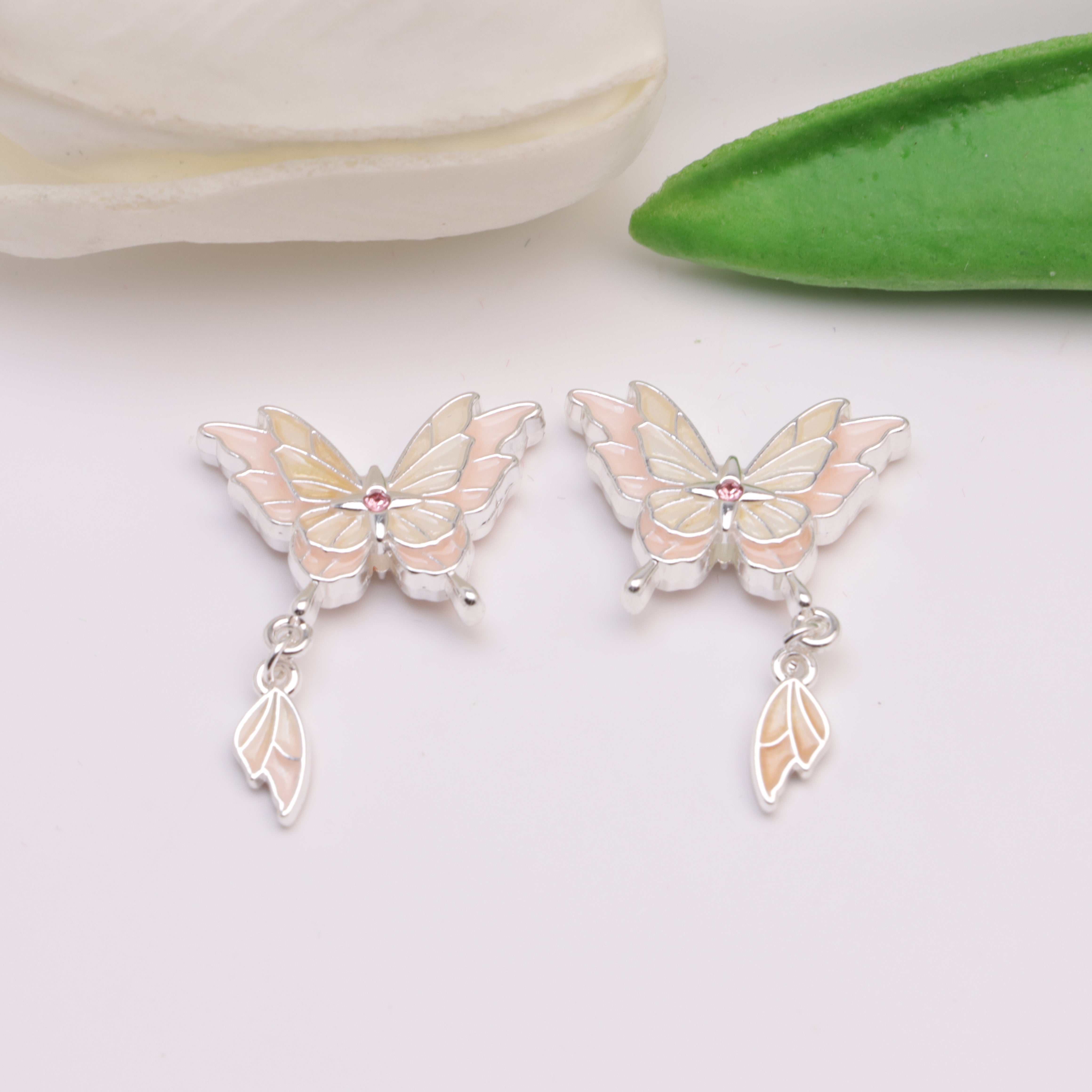 FS4385-15*20mm  Butterfly Pendant With Alloy Beads