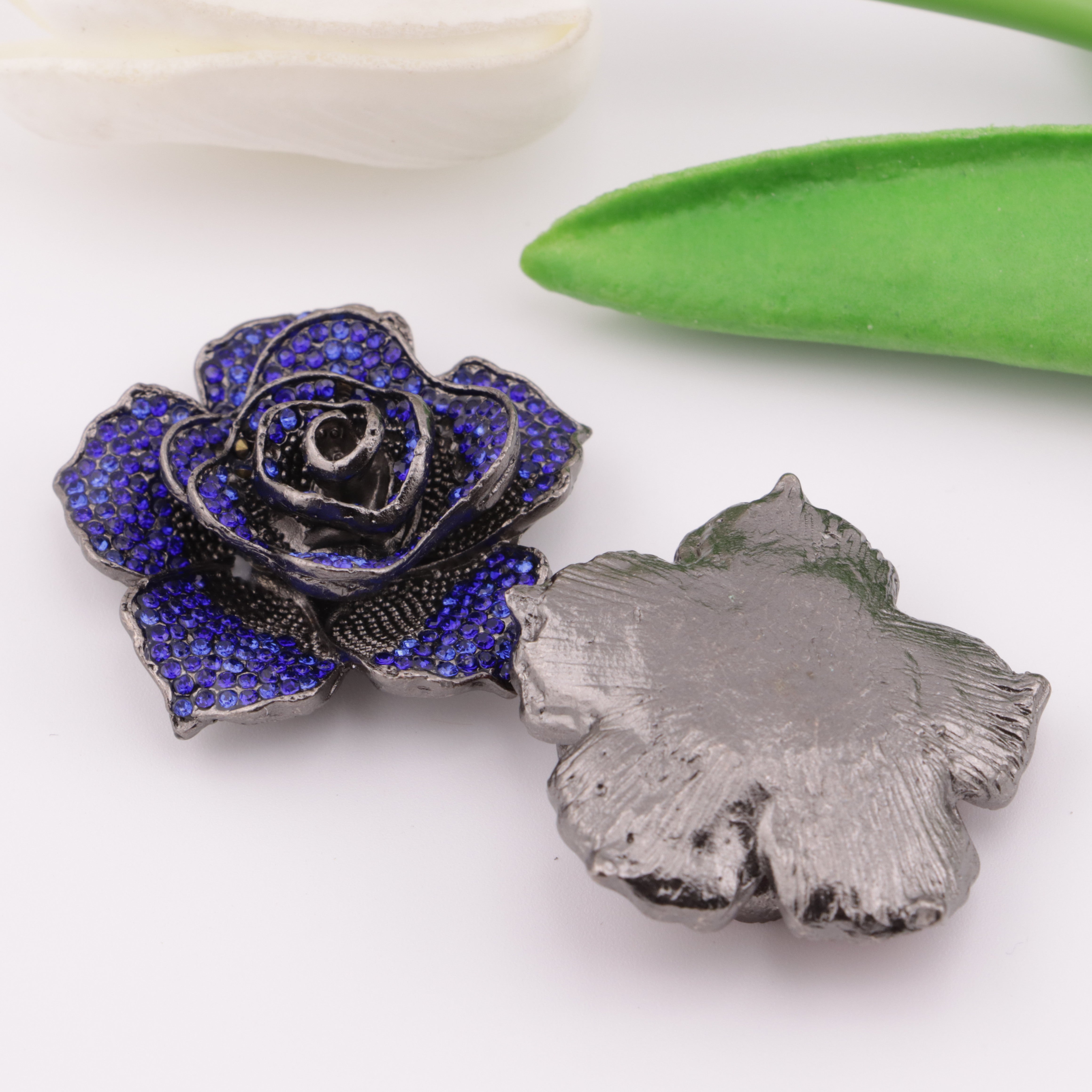 FS5054-35mm Full Diamonds Rose Metal Charms (Full-diamond Rose Alloy Patches)