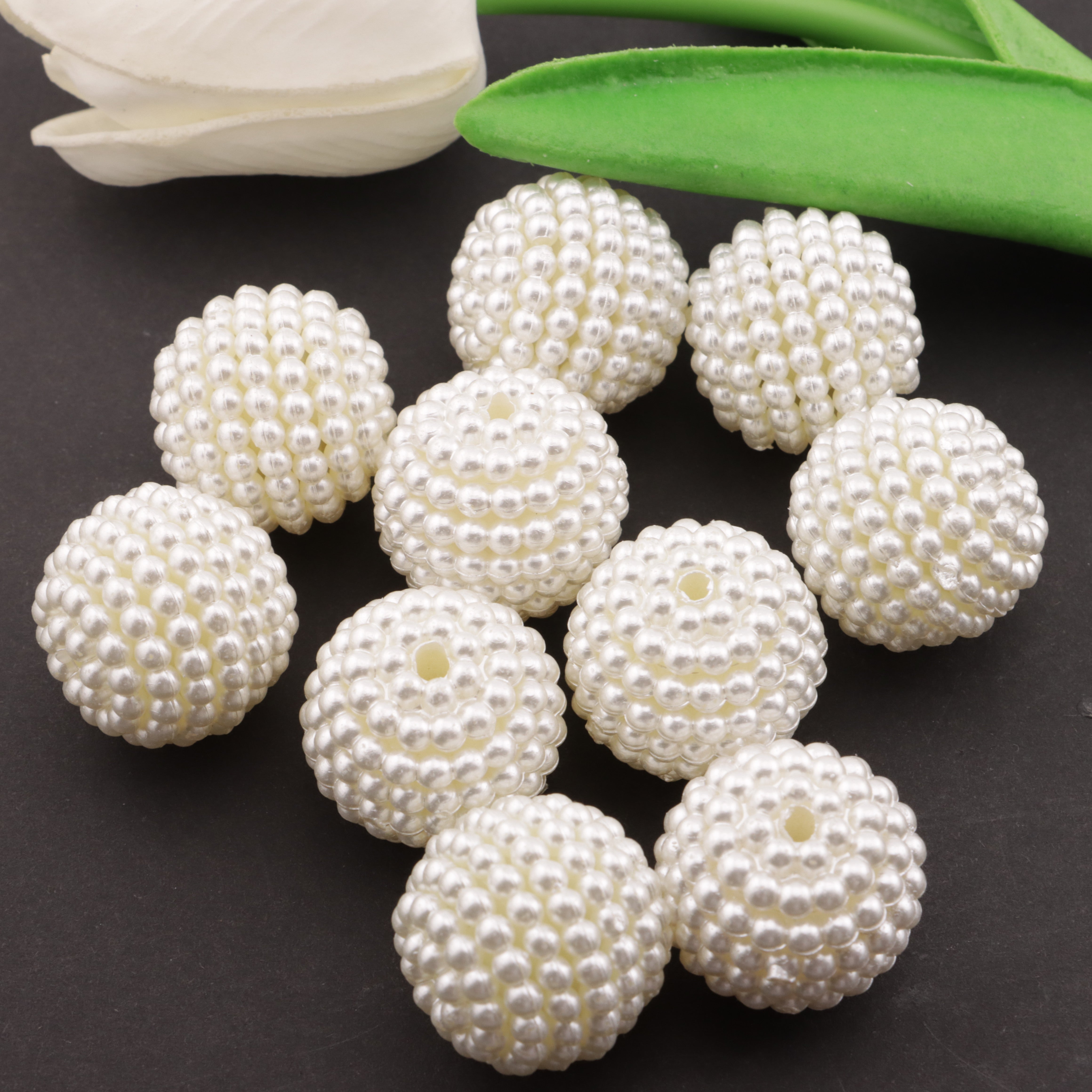 FS0946- 25MM Round White Imitation Pearl Yangmei Ball Beads Fit For Beadable Pens