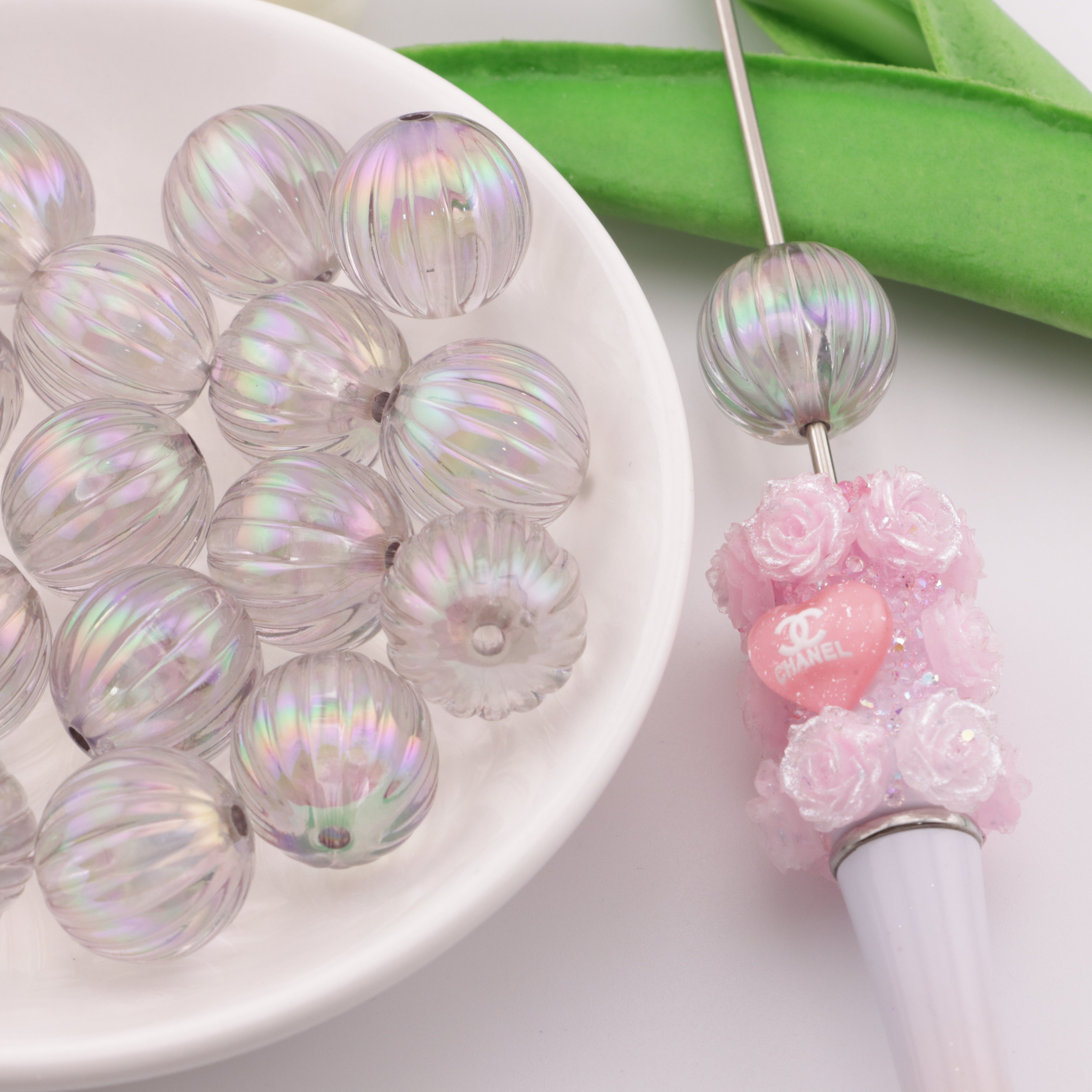FS3706- 16mm Transparent Pumpkin Beads