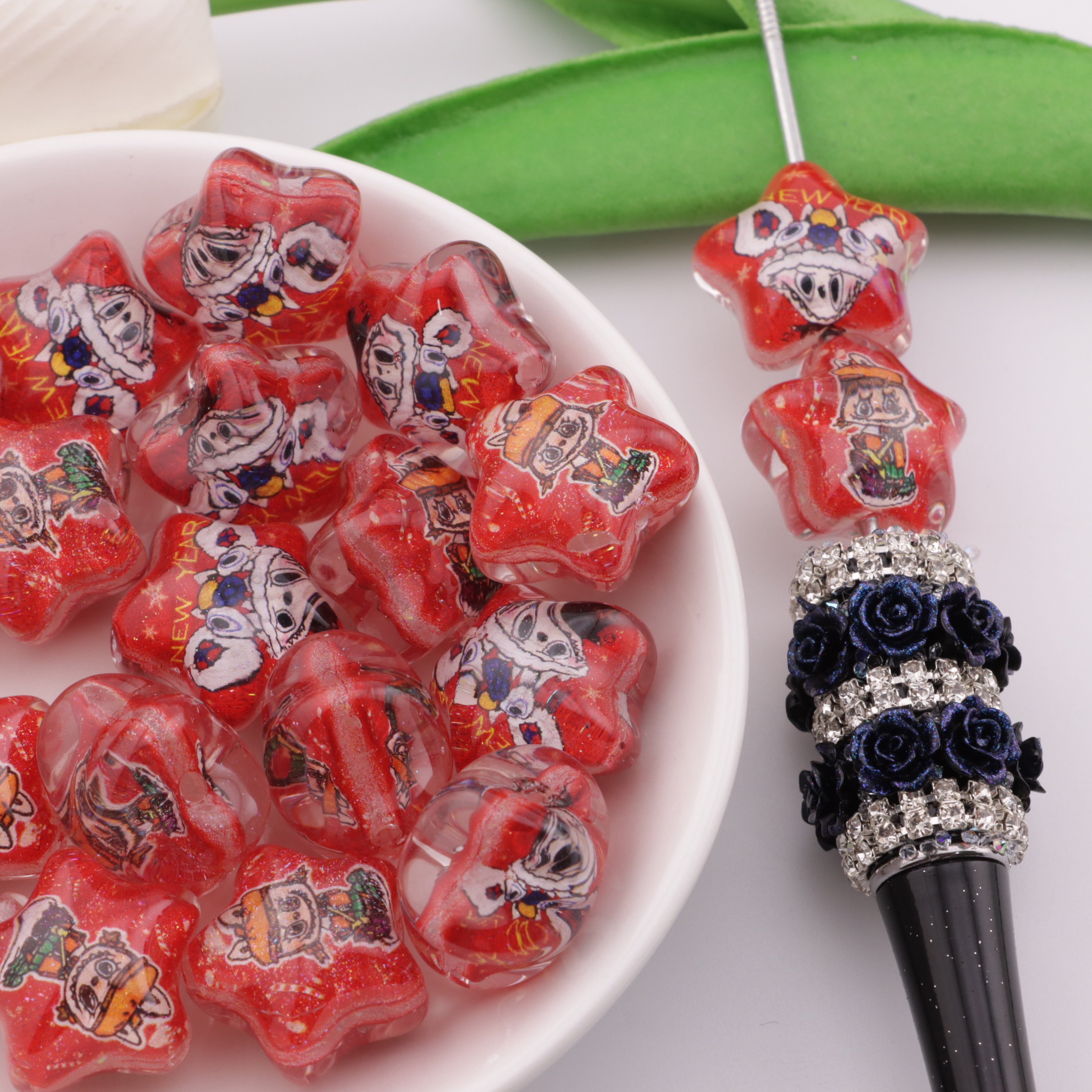 FS3382-20mm Star Labubu Oil Painting Beads