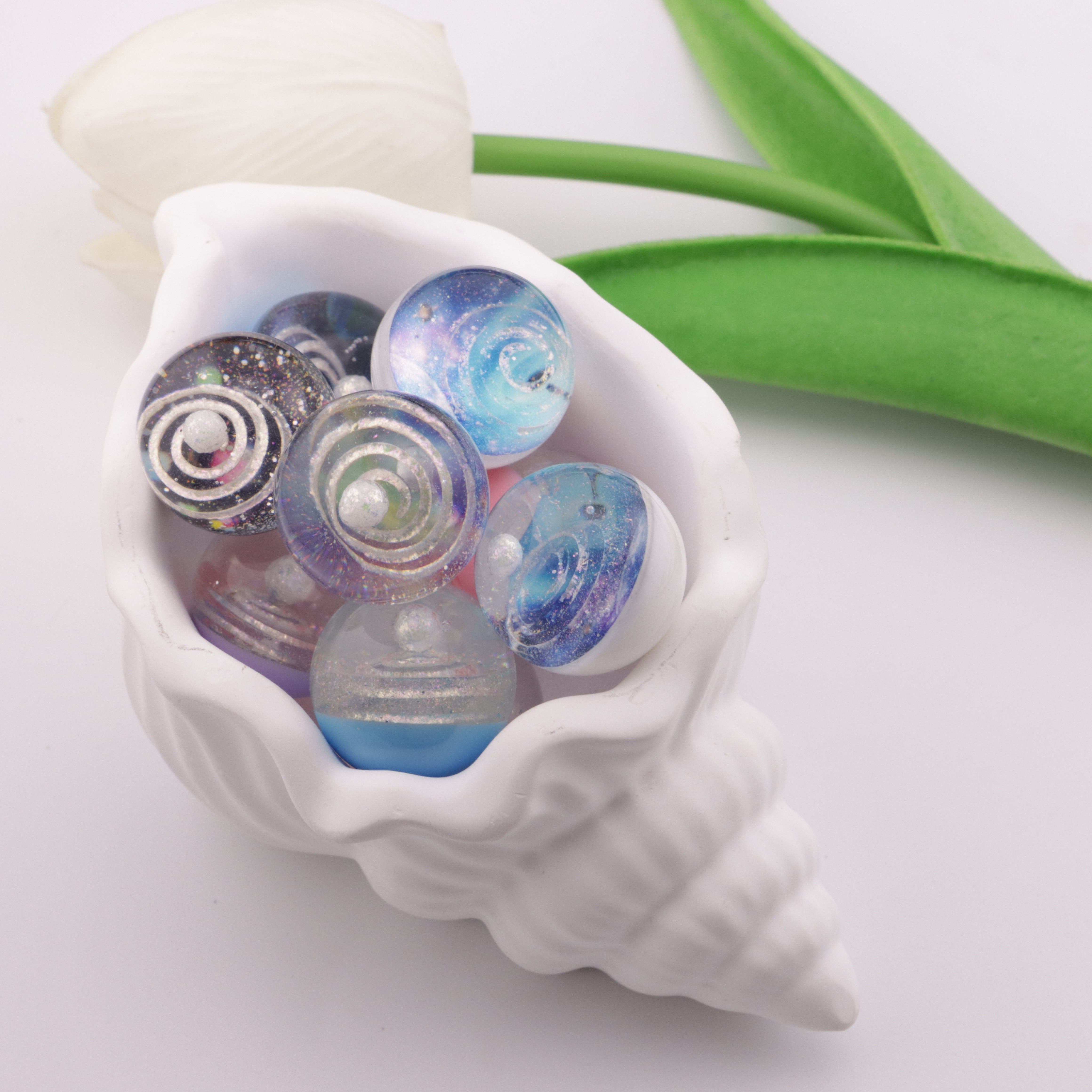 FS5171-20mm Glowing Galaxy Resin Pen Topper